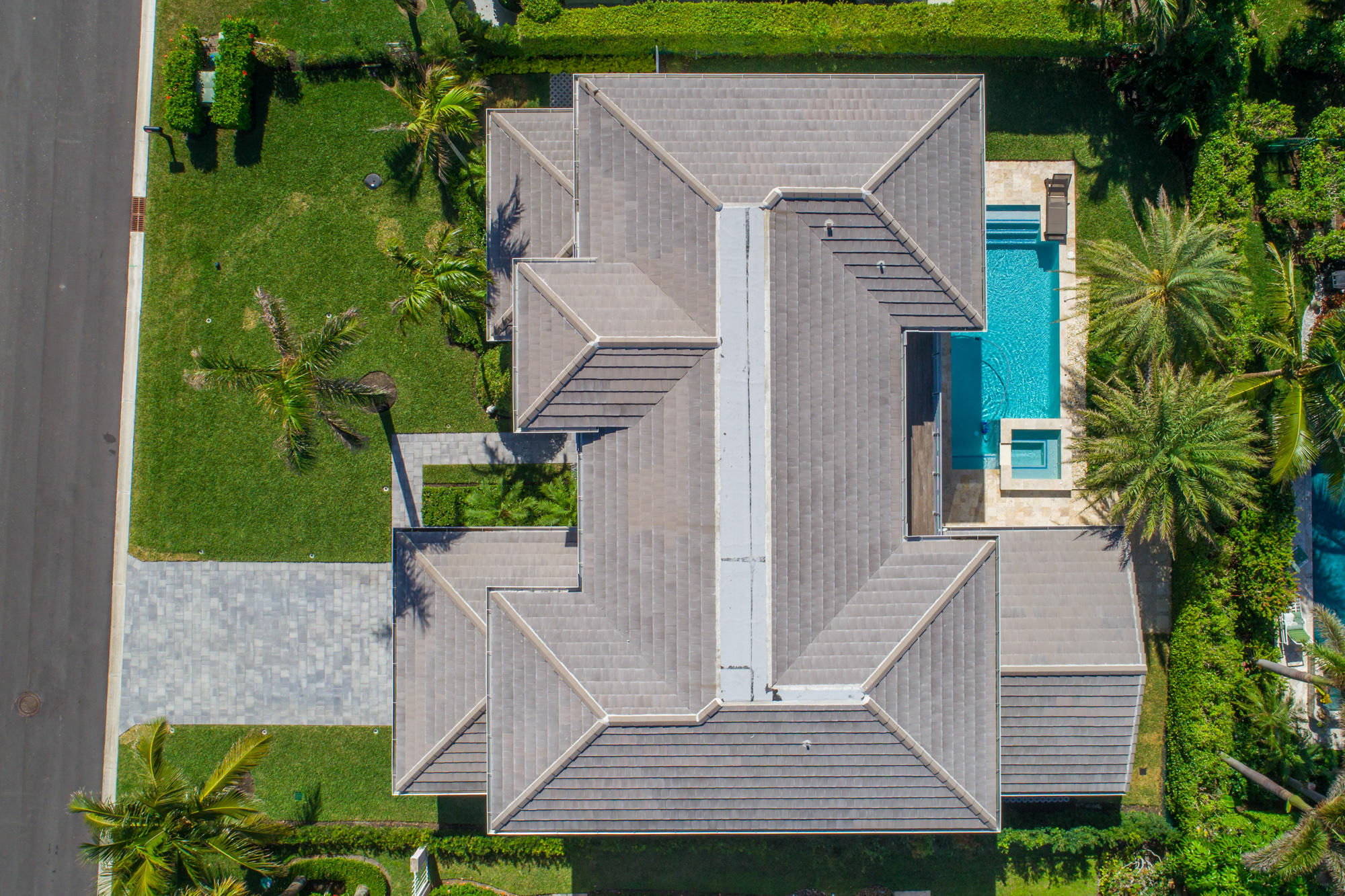 JUPITER INLET COLONY - Residential