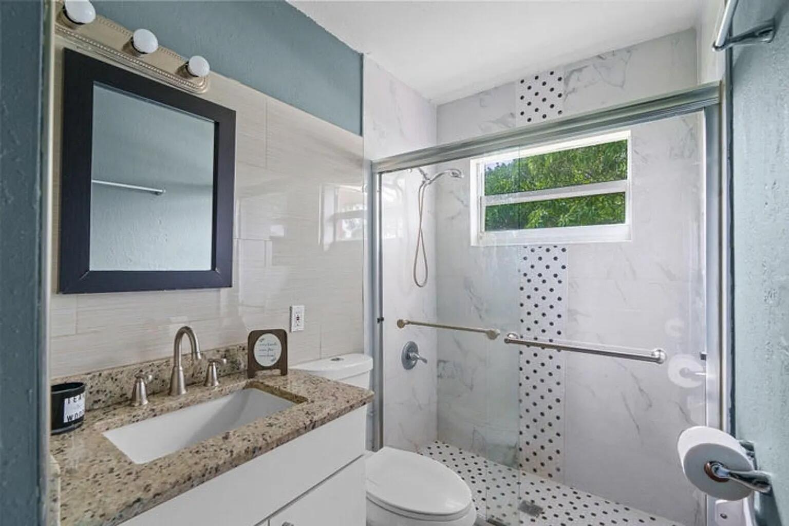 ROLLING GREEN RIDGE 1ST A - Residential