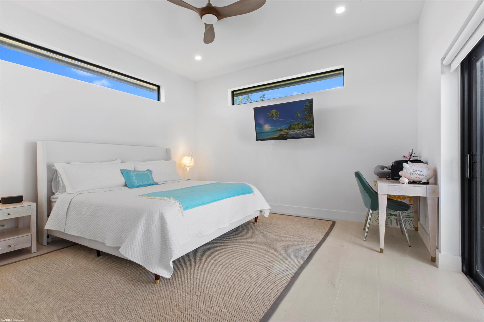 JUPITER ISLAND - Residential