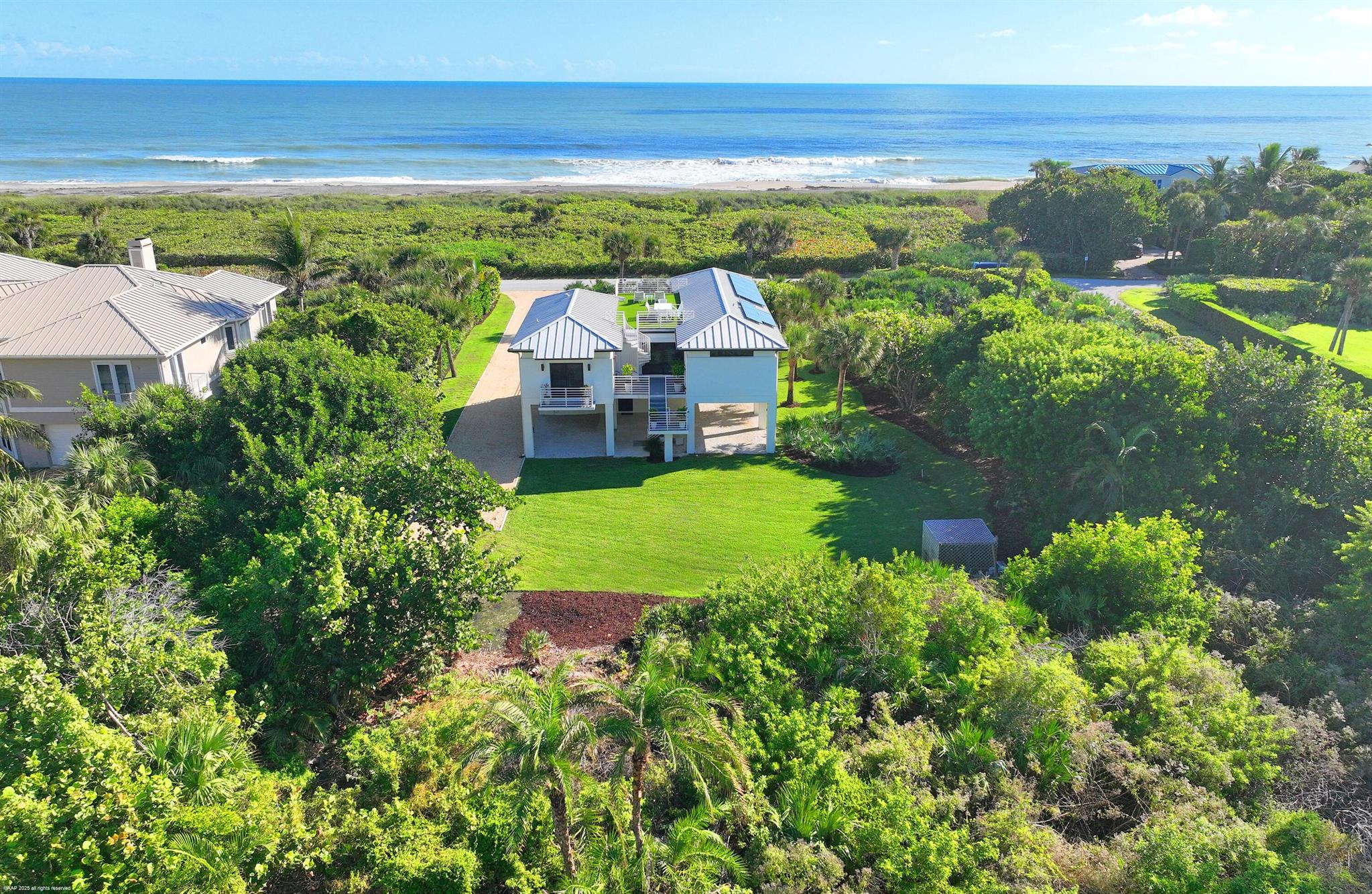 JUPITER ISLAND - Residential