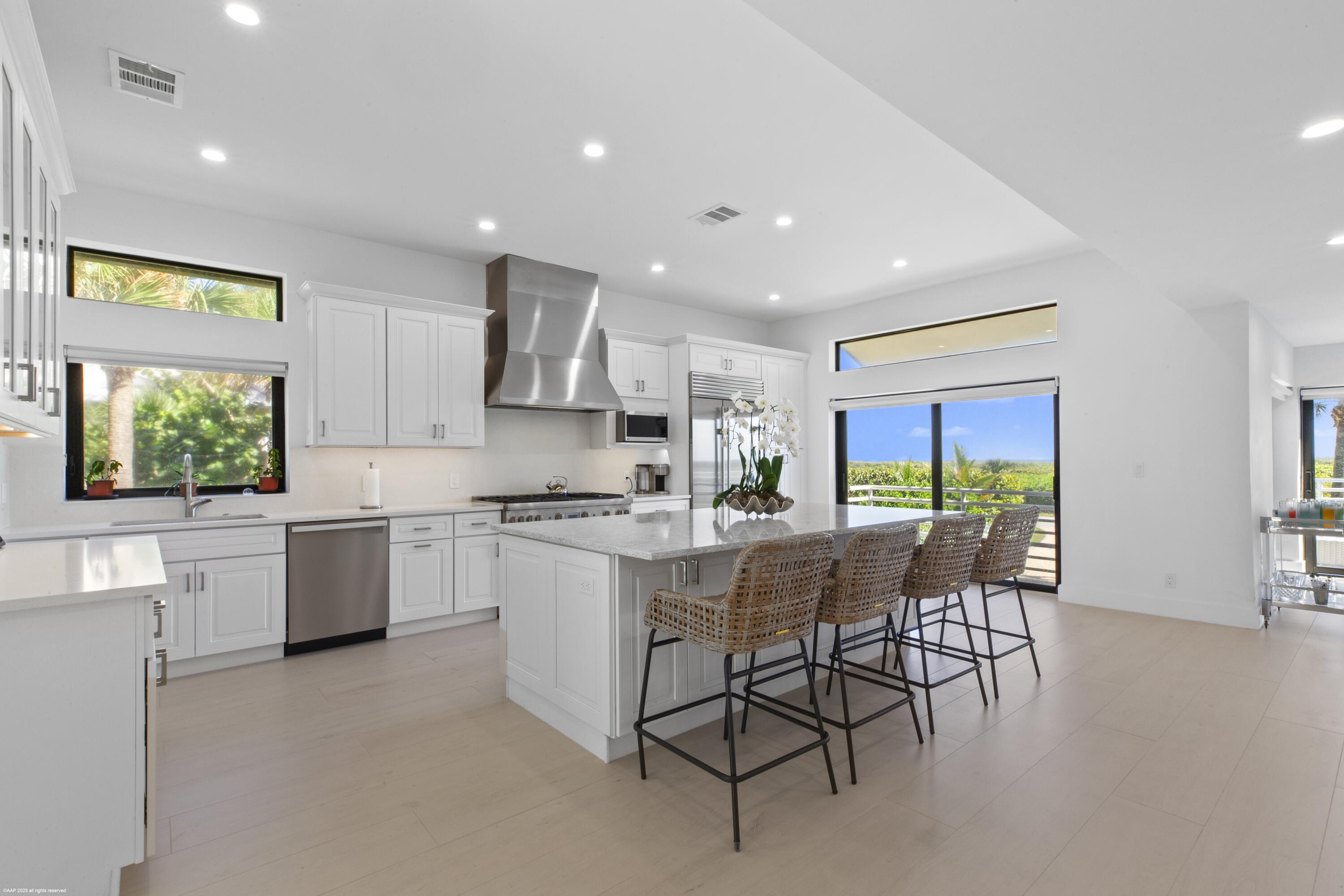 JUPITER ISLAND - Residential