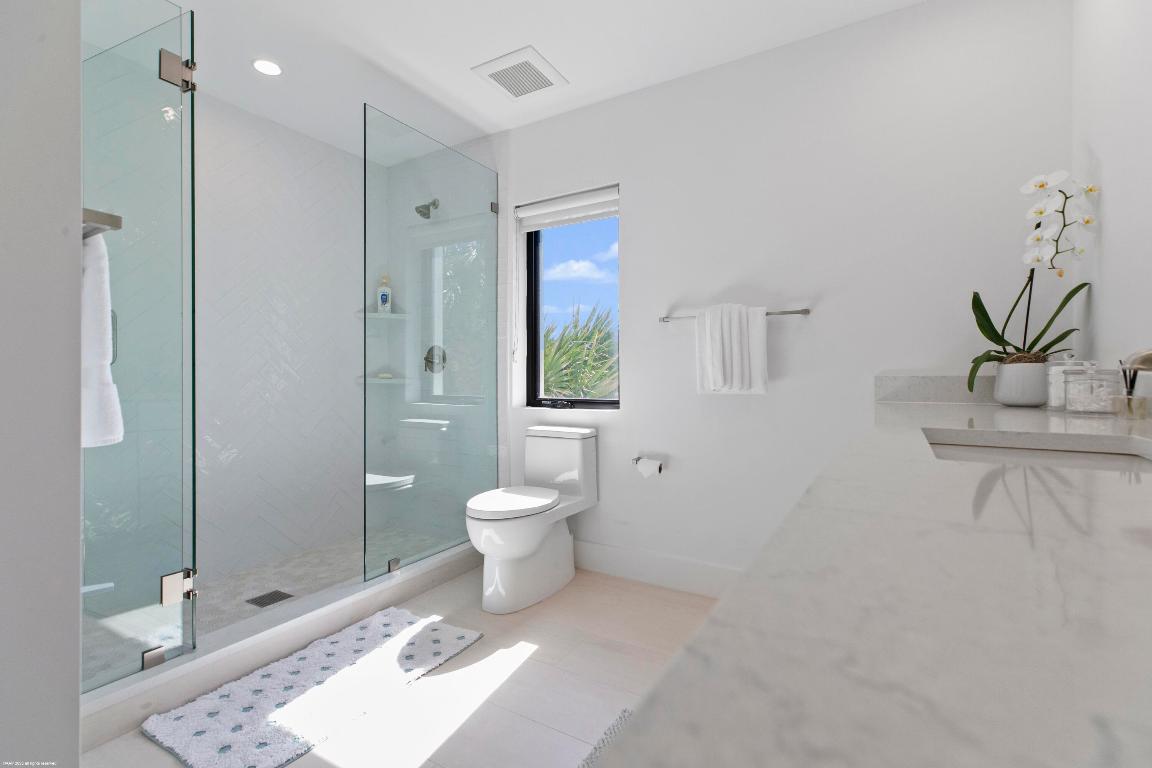 JUPITER ISLAND - Residential