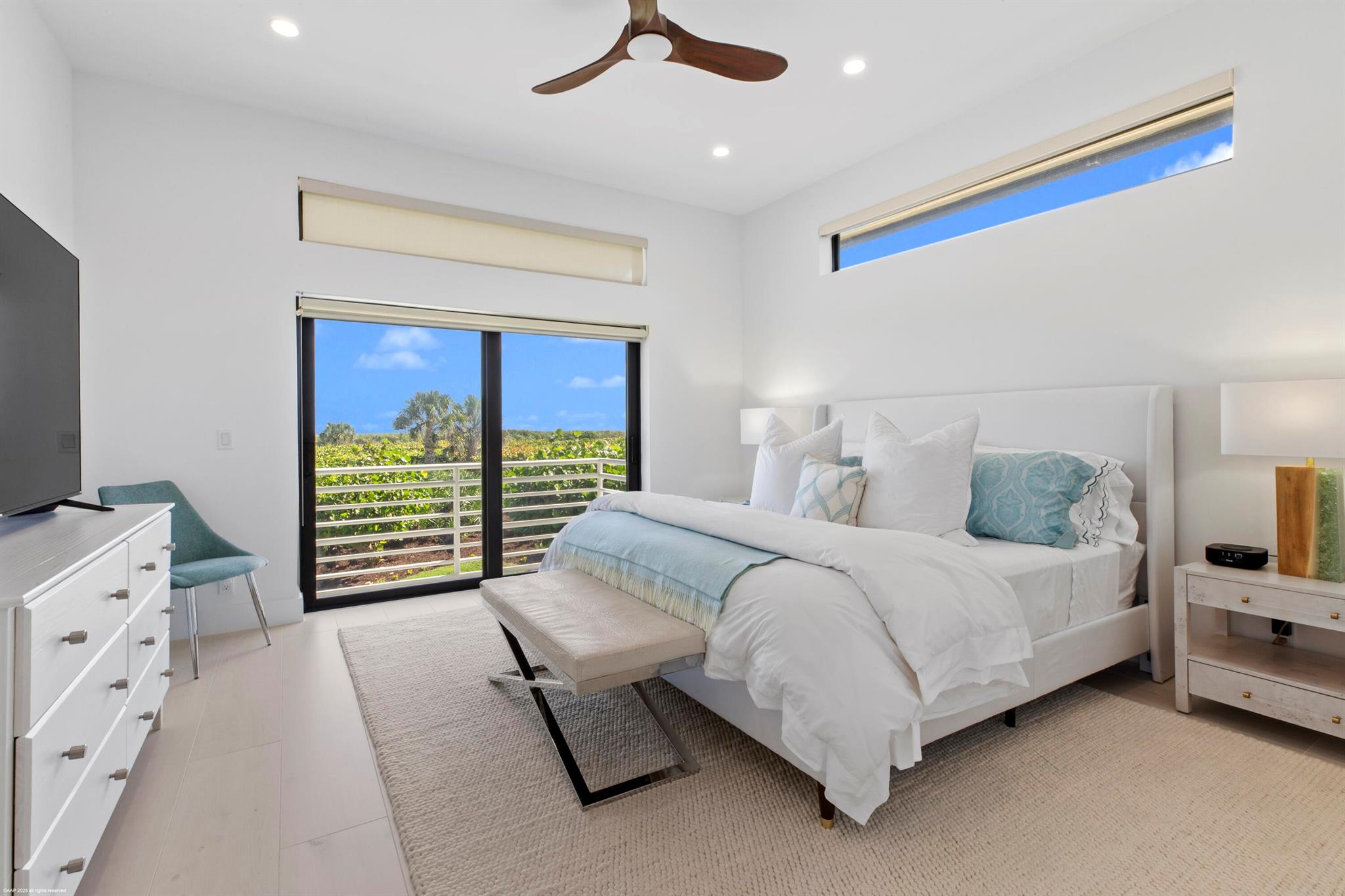 JUPITER ISLAND - Residential