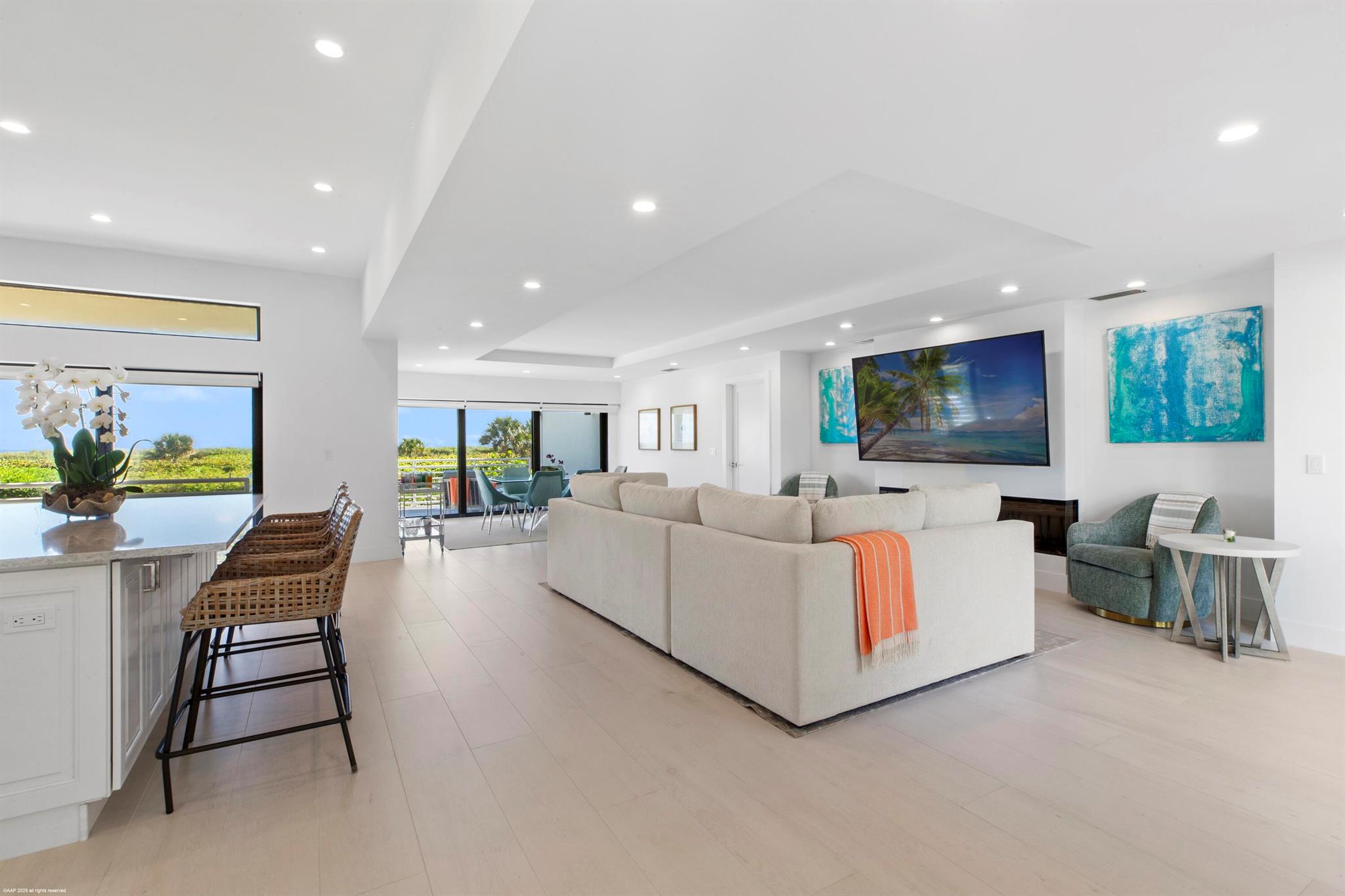 JUPITER ISLAND - Residential