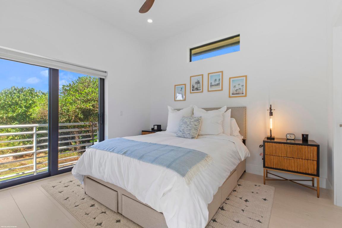 JUPITER ISLAND - Residential