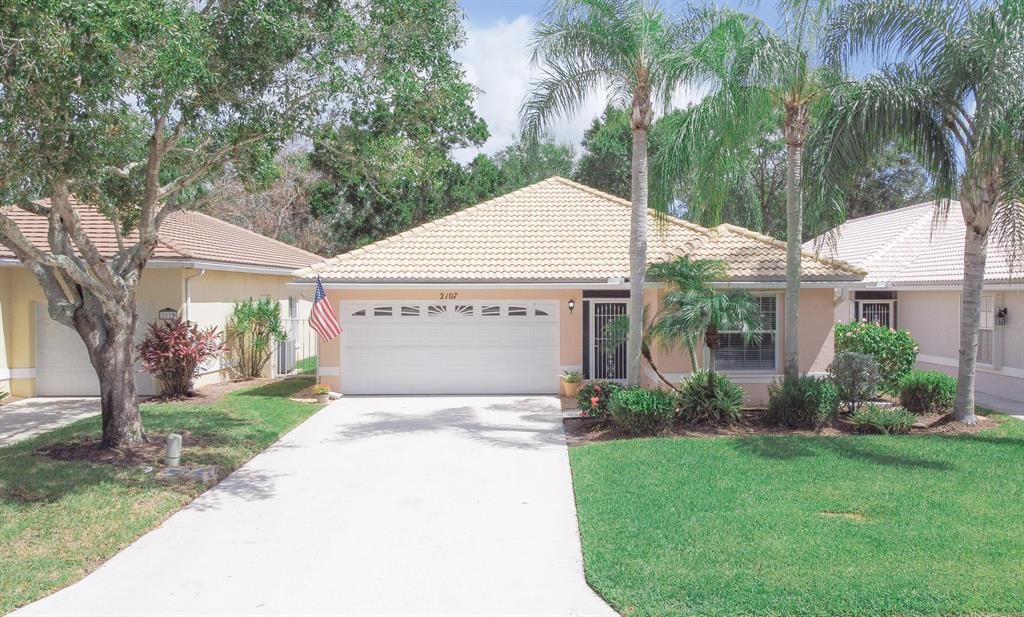 Photo of 2107 SW Augusta Trace, Palm City, FL 34990 (MLS # R10824954)
