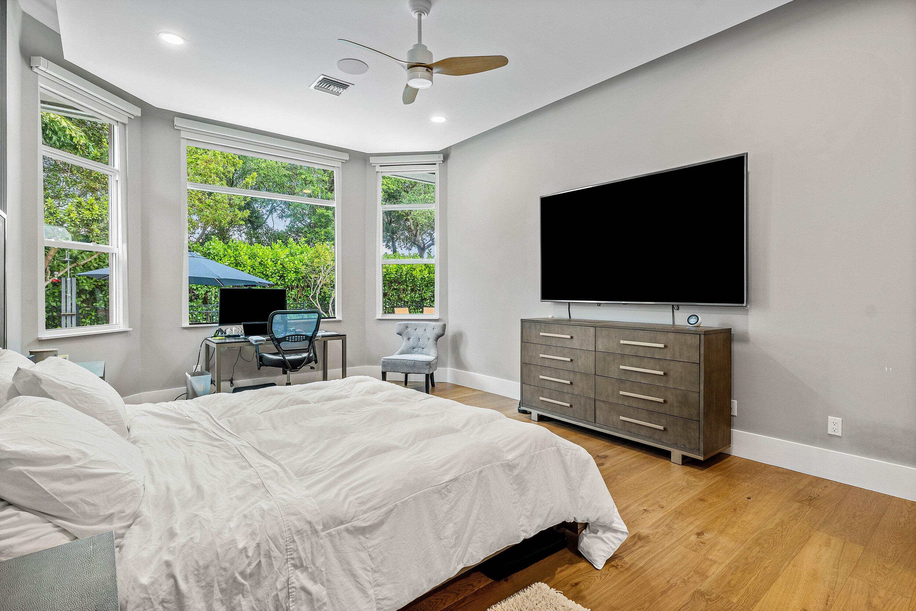 HERON BAY NORTHEAST - Residential