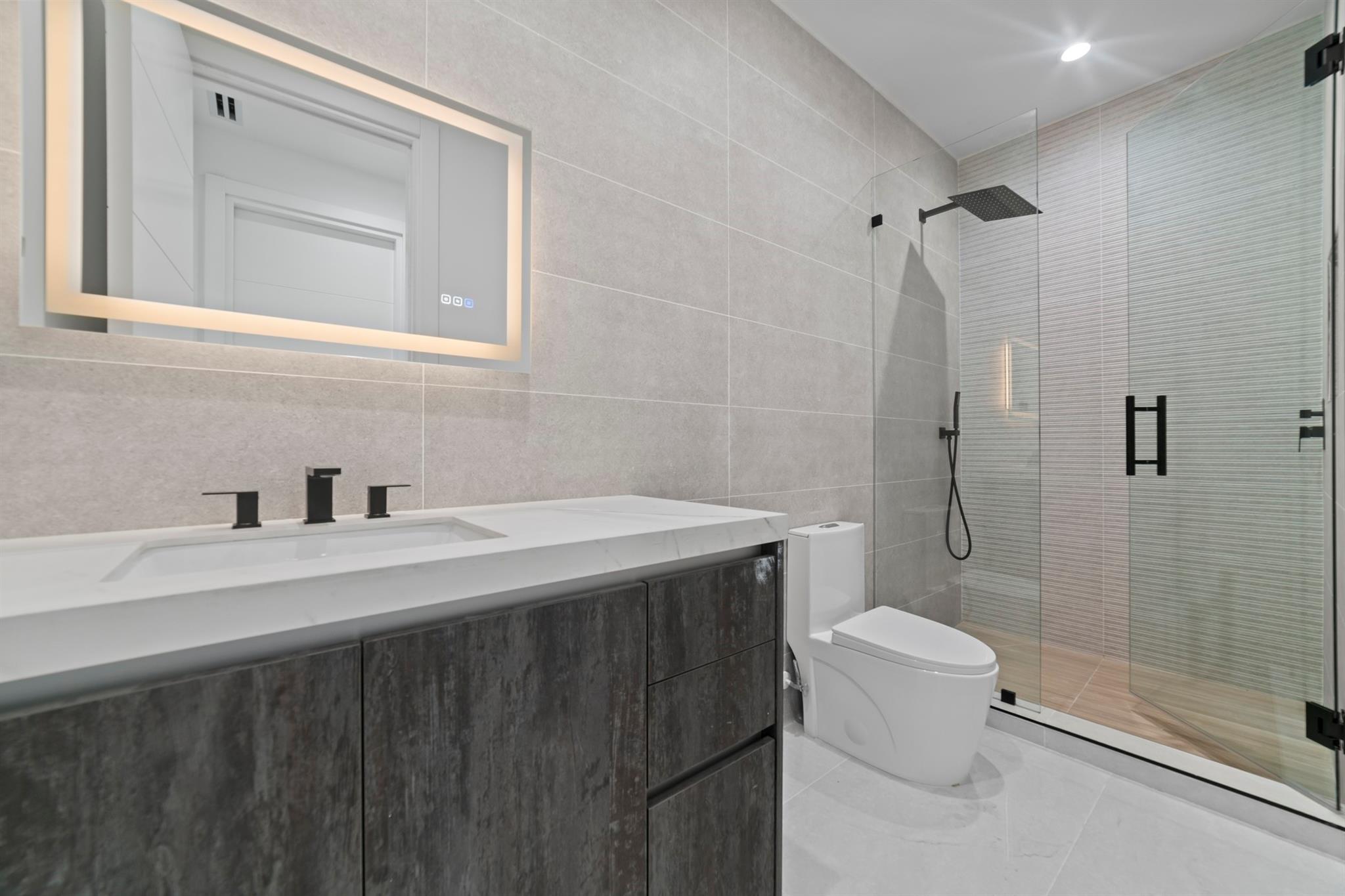 Holiday Heights 27-11 B - Residential Lease