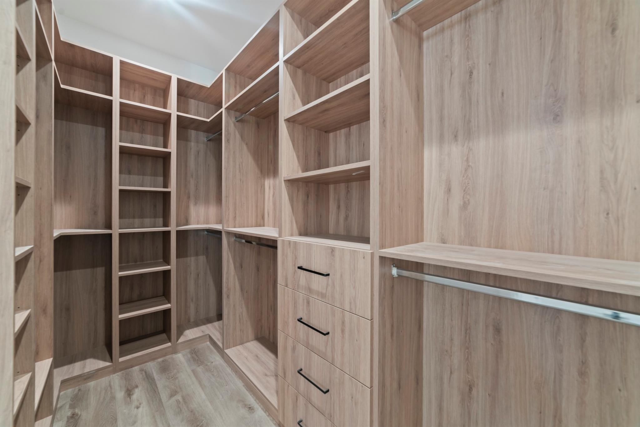 Holiday Heights 27-11 B - Residential Lease