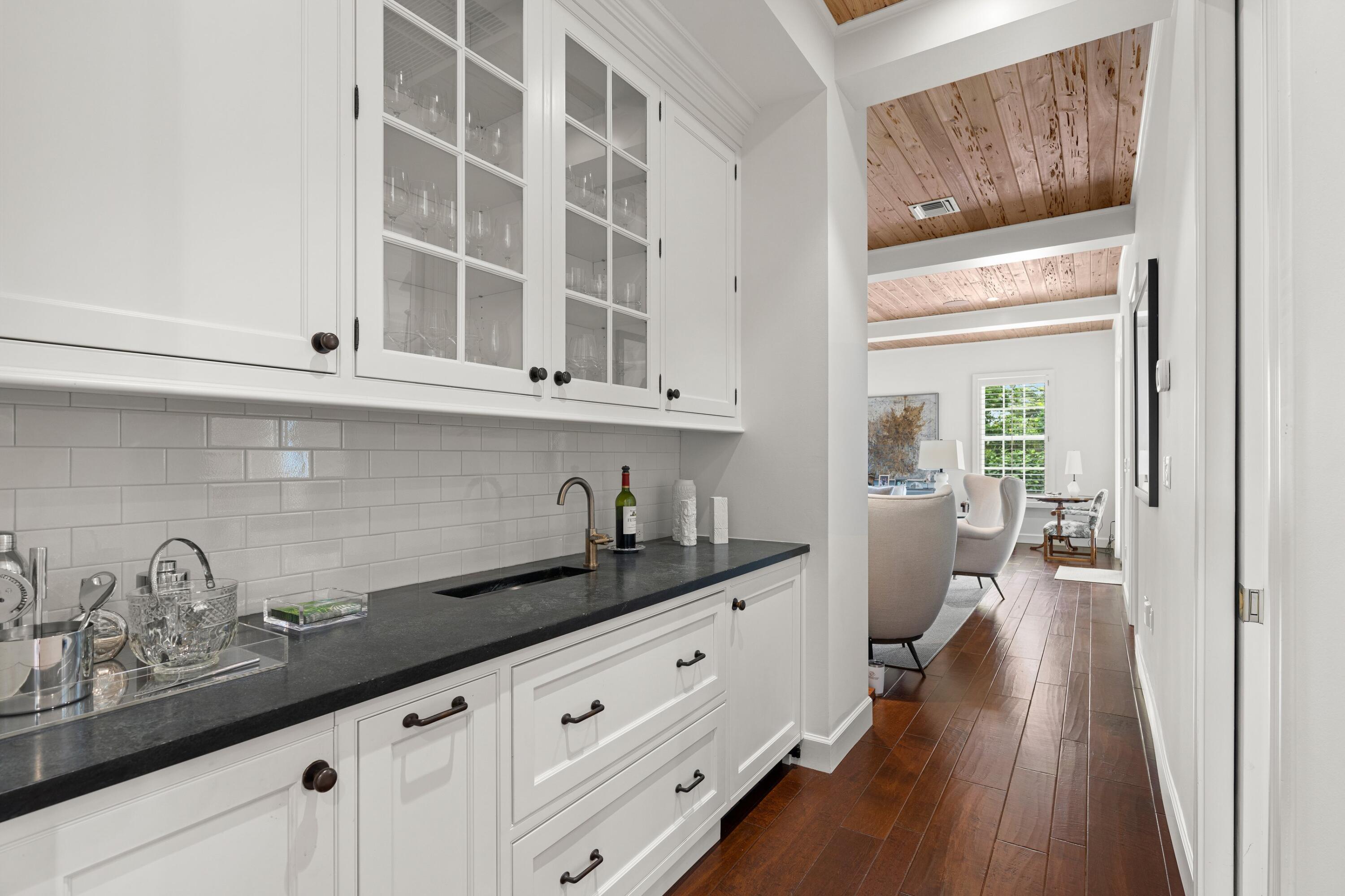 PALM BEACH POINT - Residential