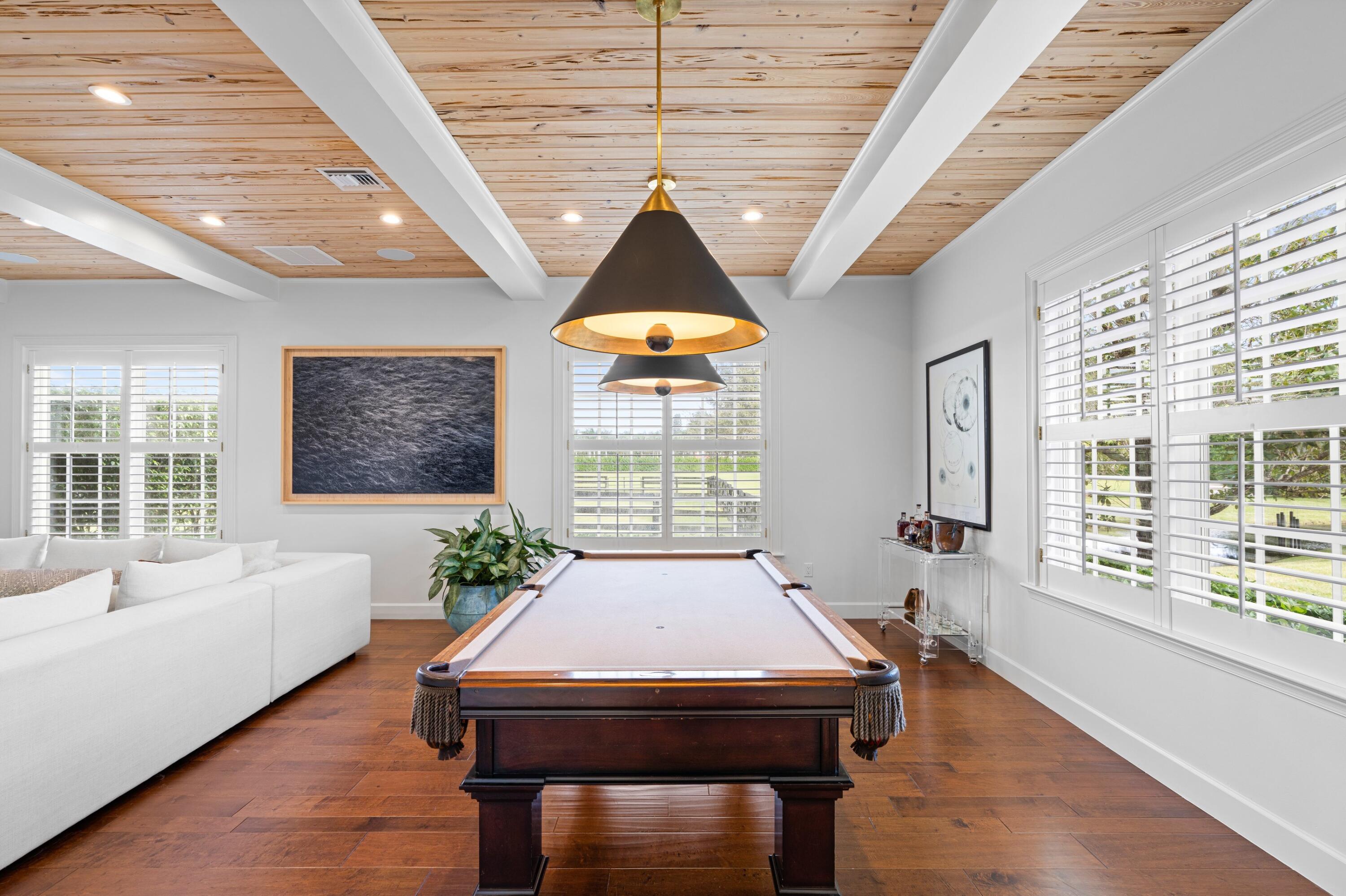 PALM BEACH POINT - Residential