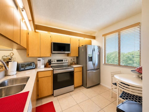 Tiny photo for 6193 Balboa Circle #405, Boca Raton, FL 33433 (MLS # B26033291)