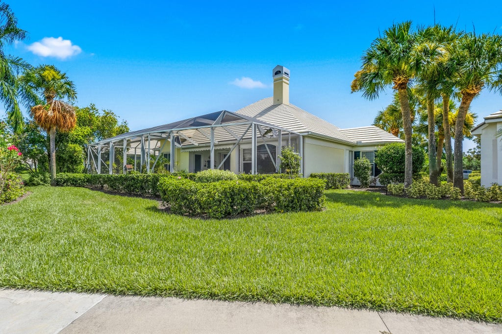 Photo of 4685 St James Avenue, Vero Beach, FL 32967 (MLS # B26057396)