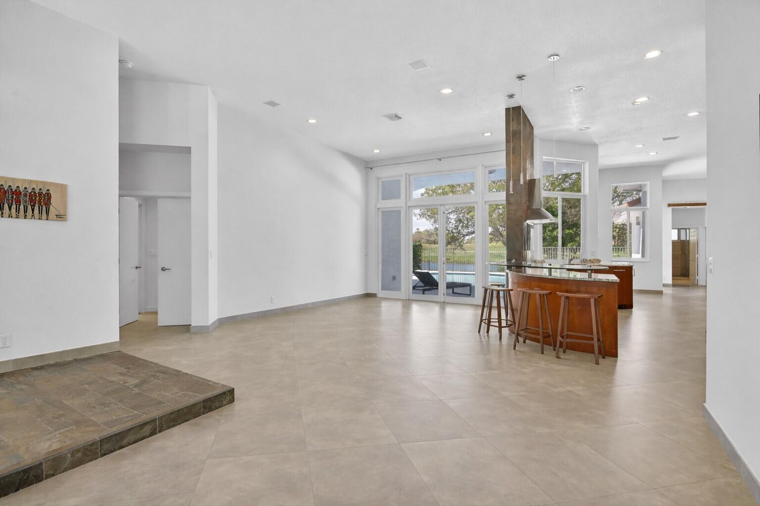 SECTOR 7 SOUTH-PARCEL 1 - Residential