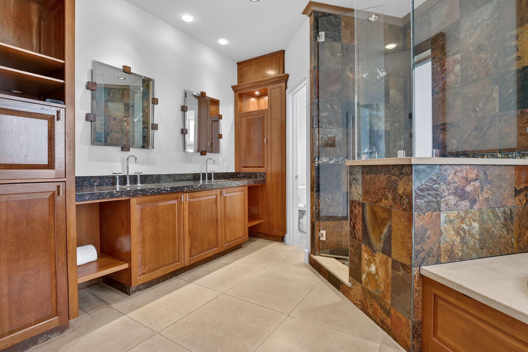 SECTOR 7 SOUTH-PARCEL 1 - Residential