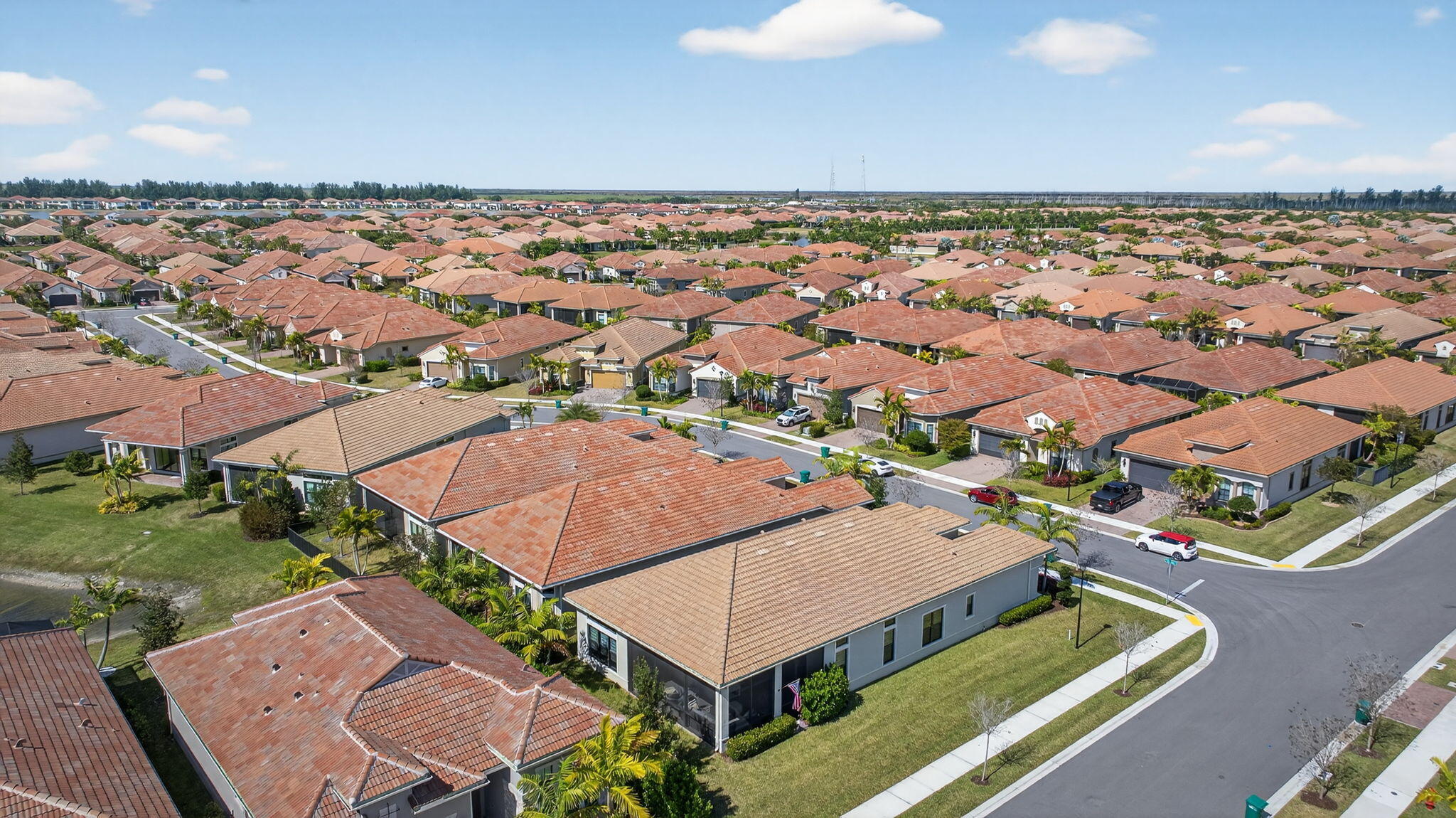 PARKLAND ROYALE - Residential