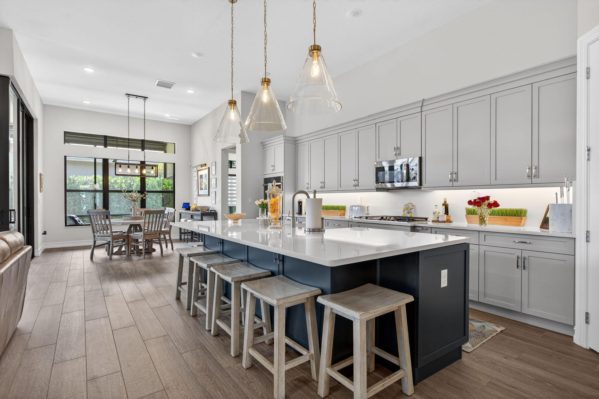 PARKLAND ROYALE - Residential