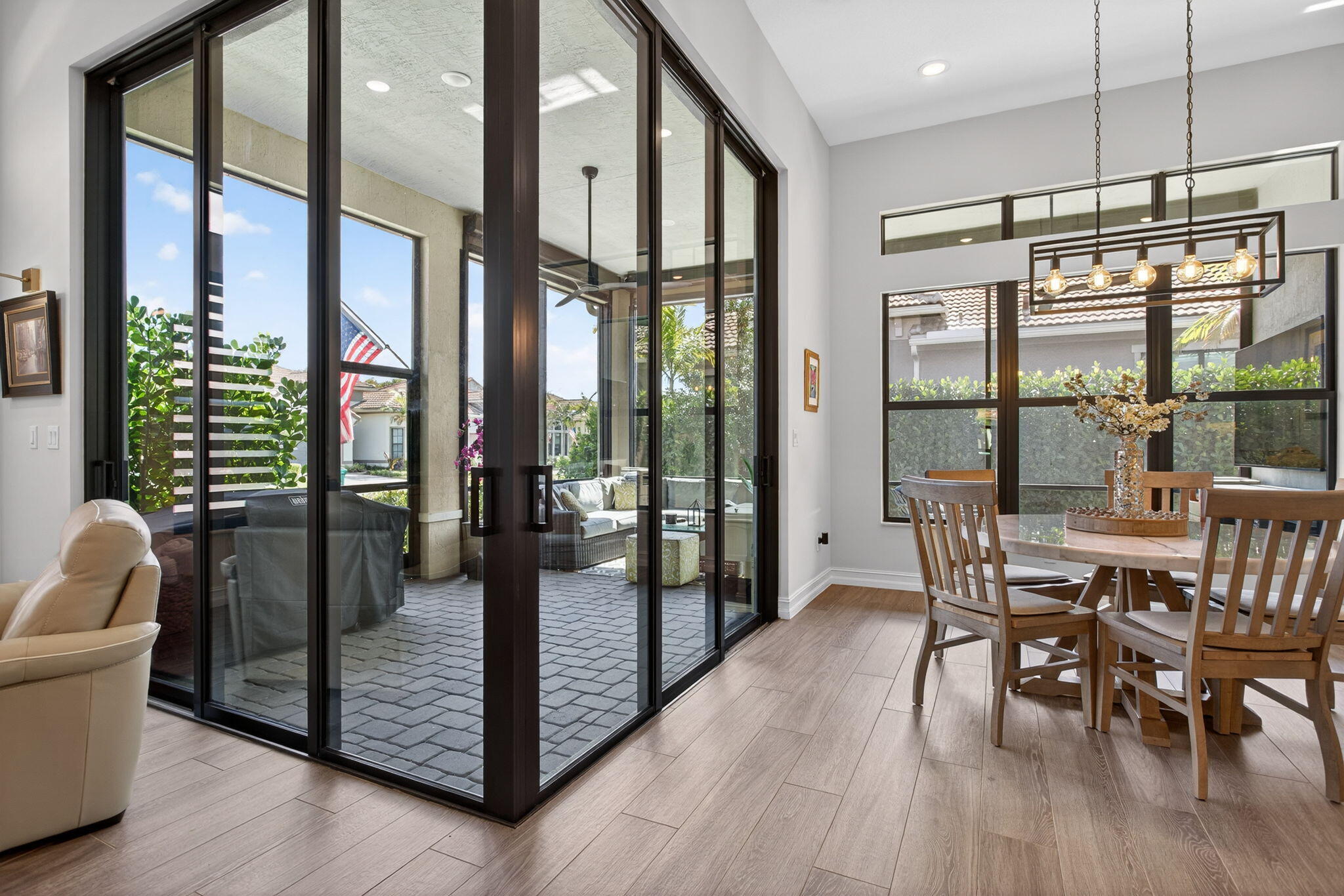 PARKLAND ROYALE - Residential