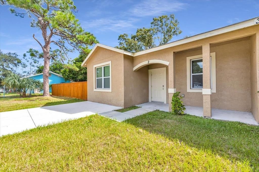 Photo of 306 N 18th Court #2, Fort Pierce, FL 34950 (MLS # B26073992)
