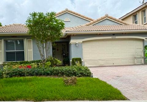 Property photo of 4342 Onega Circle, West Palm Beach, FL 33409