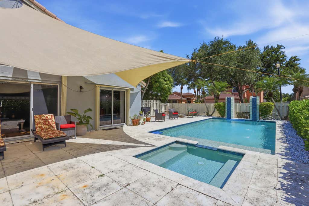Photo of 4342 Onega Circle, West Palm Beach, FL 33409 (MLS # B26039025)