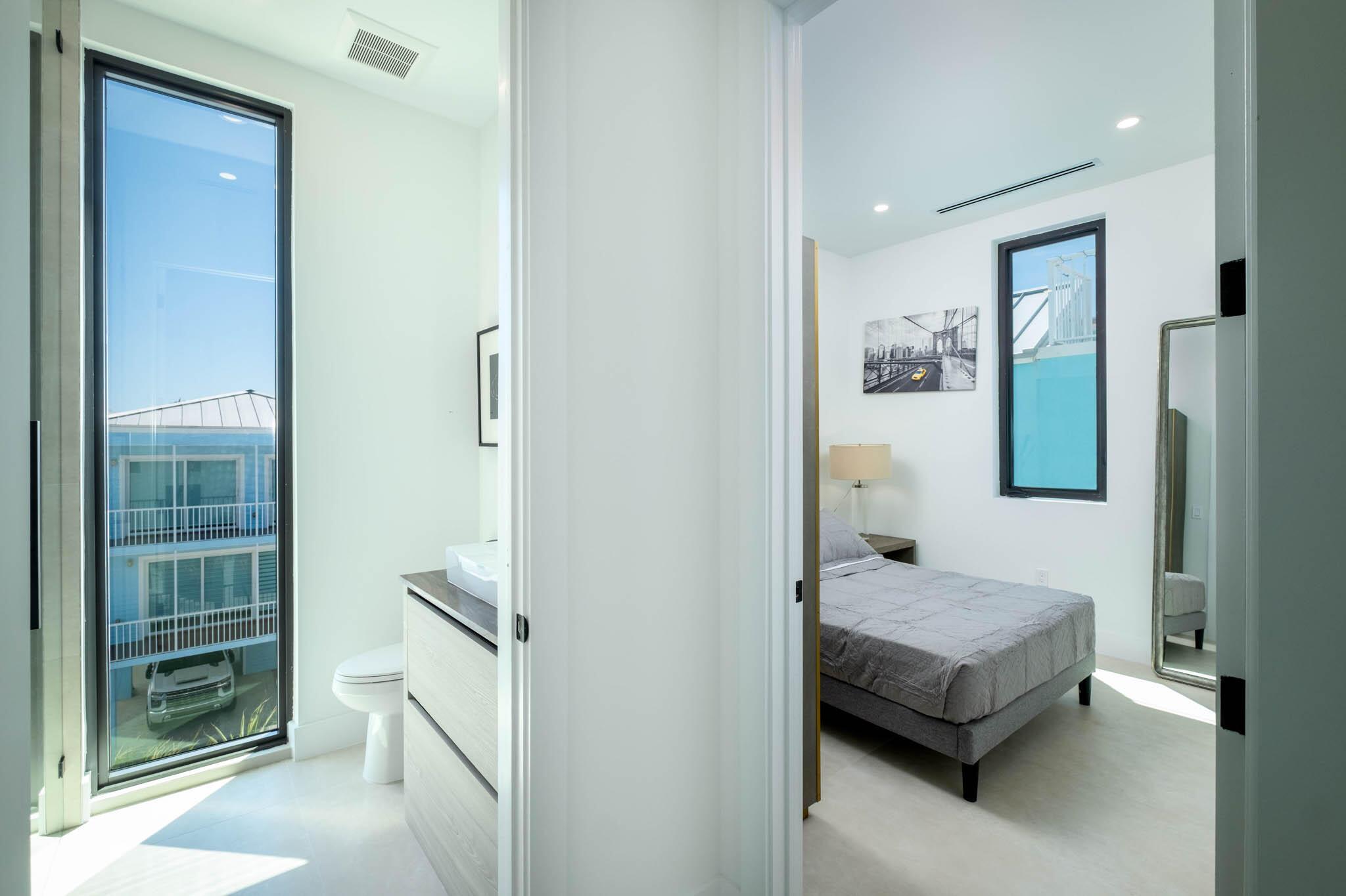 KEY LARGO OCEAN RESORT CO - Residential