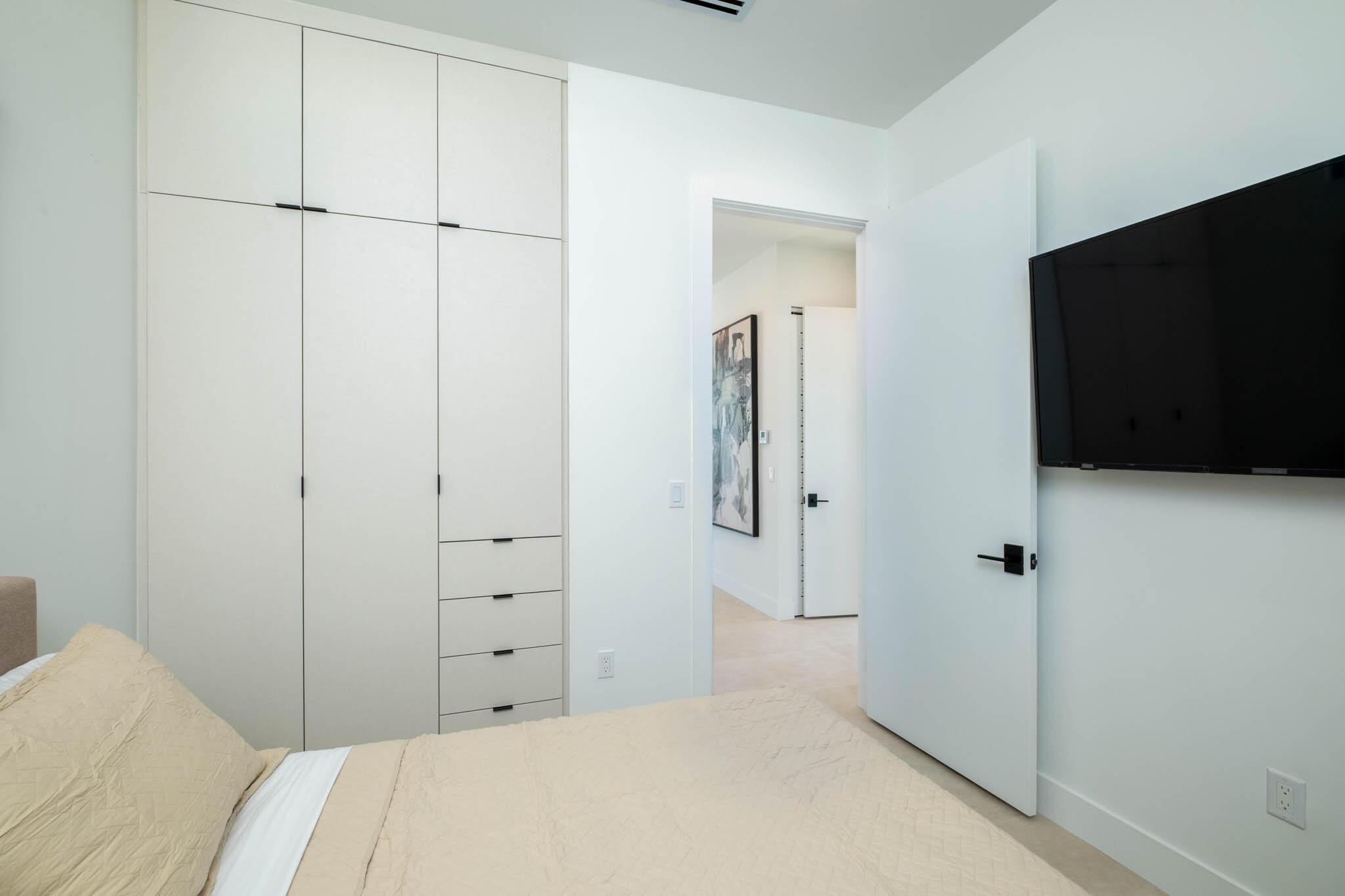 KEY LARGO OCEAN RESORT CO - Residential