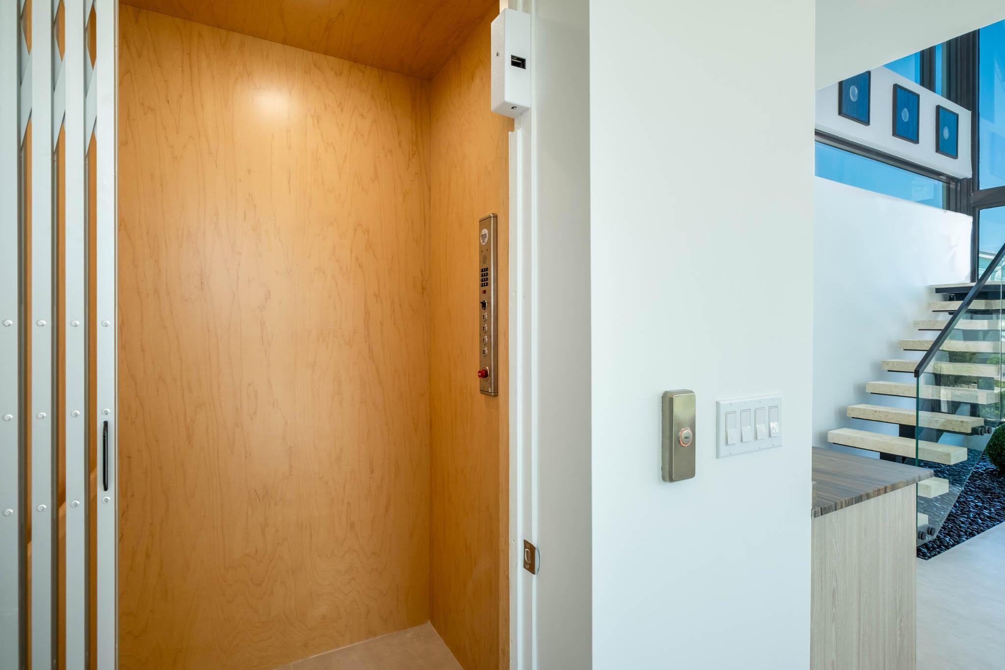 KEY LARGO OCEAN RESORT CO - Residential