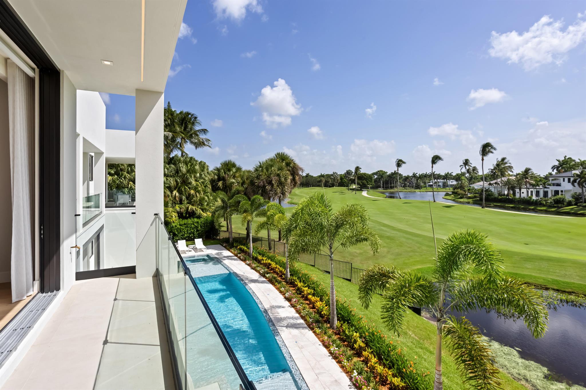 ST ANDREWS COUNTRY CLUB - Residential