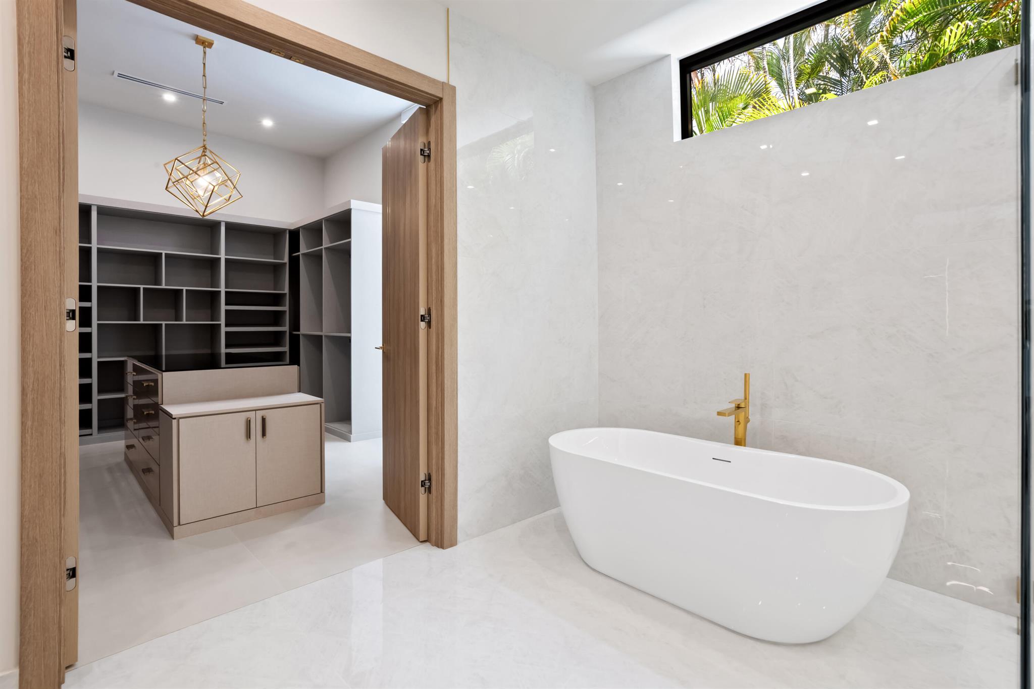 ST ANDREWS COUNTRY CLUB - Residential