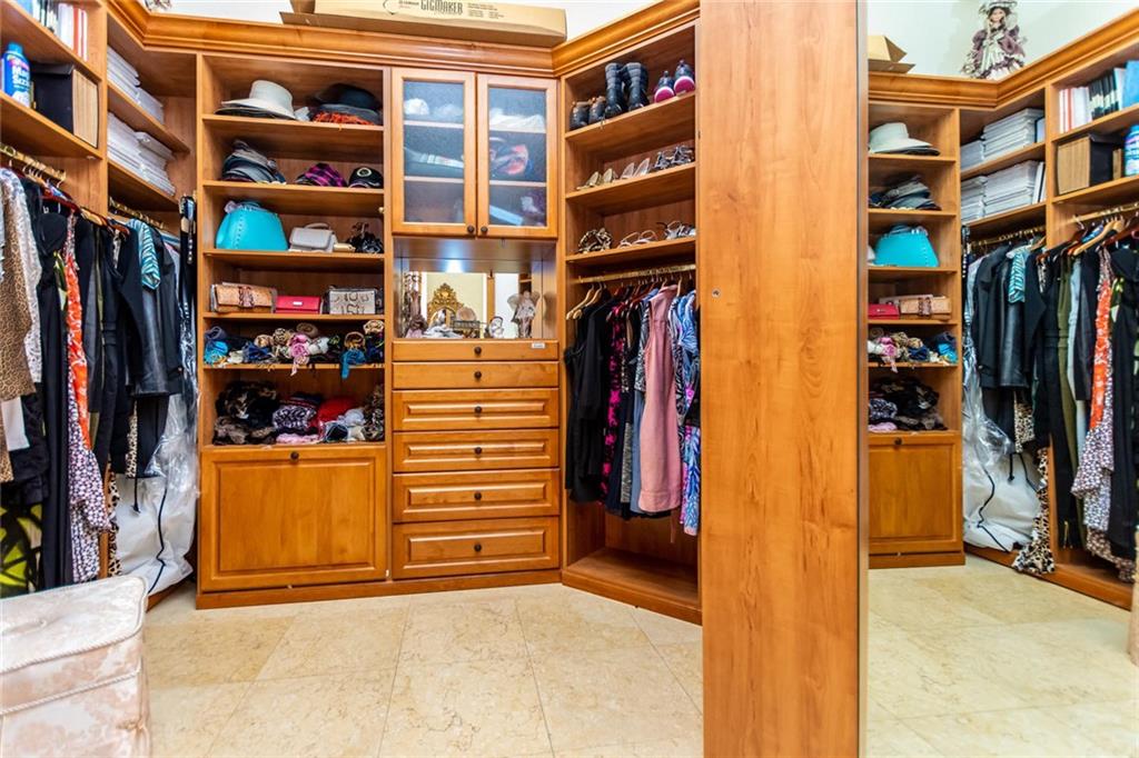 Hillsboro Isle 29-4 B - Residential