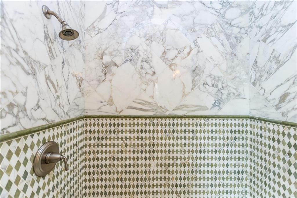 Hillsboro Isle 29-4 B - Residential