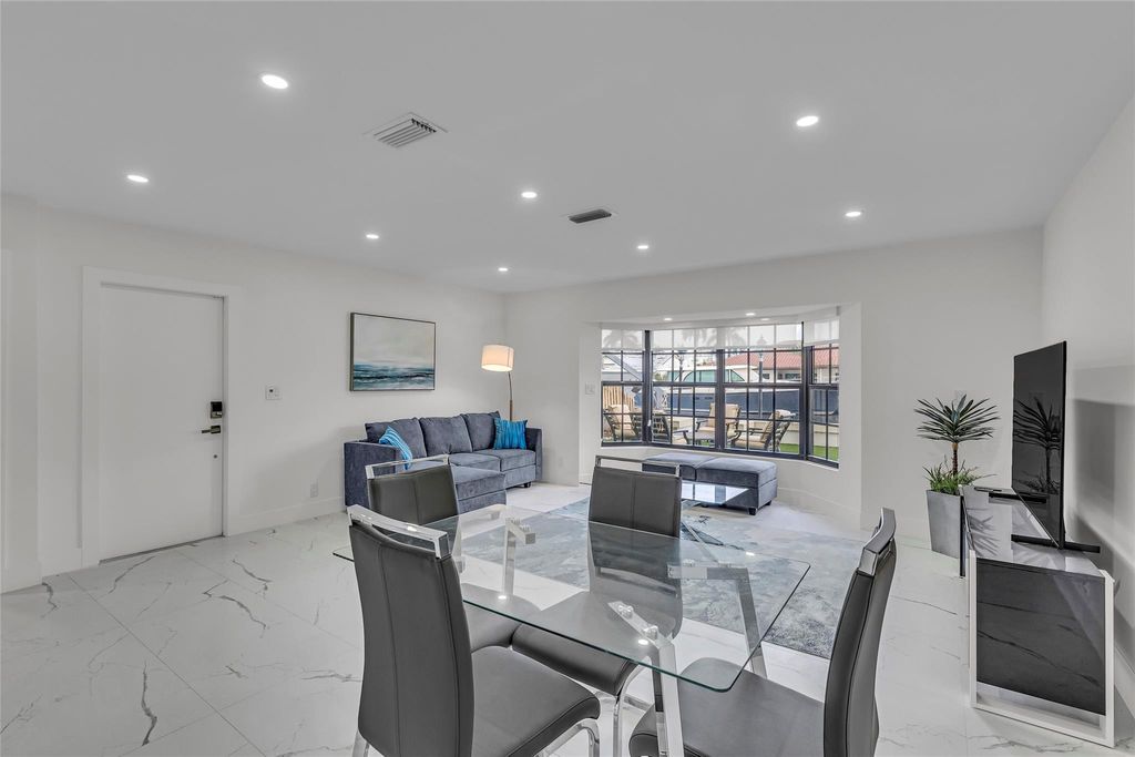 Photo of 616 3rd Key Drive, Fort Lauderdale, FL 33304 (MLS # F10552624)