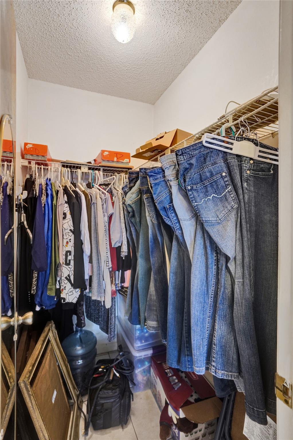 CYPRESS RUN - Residential