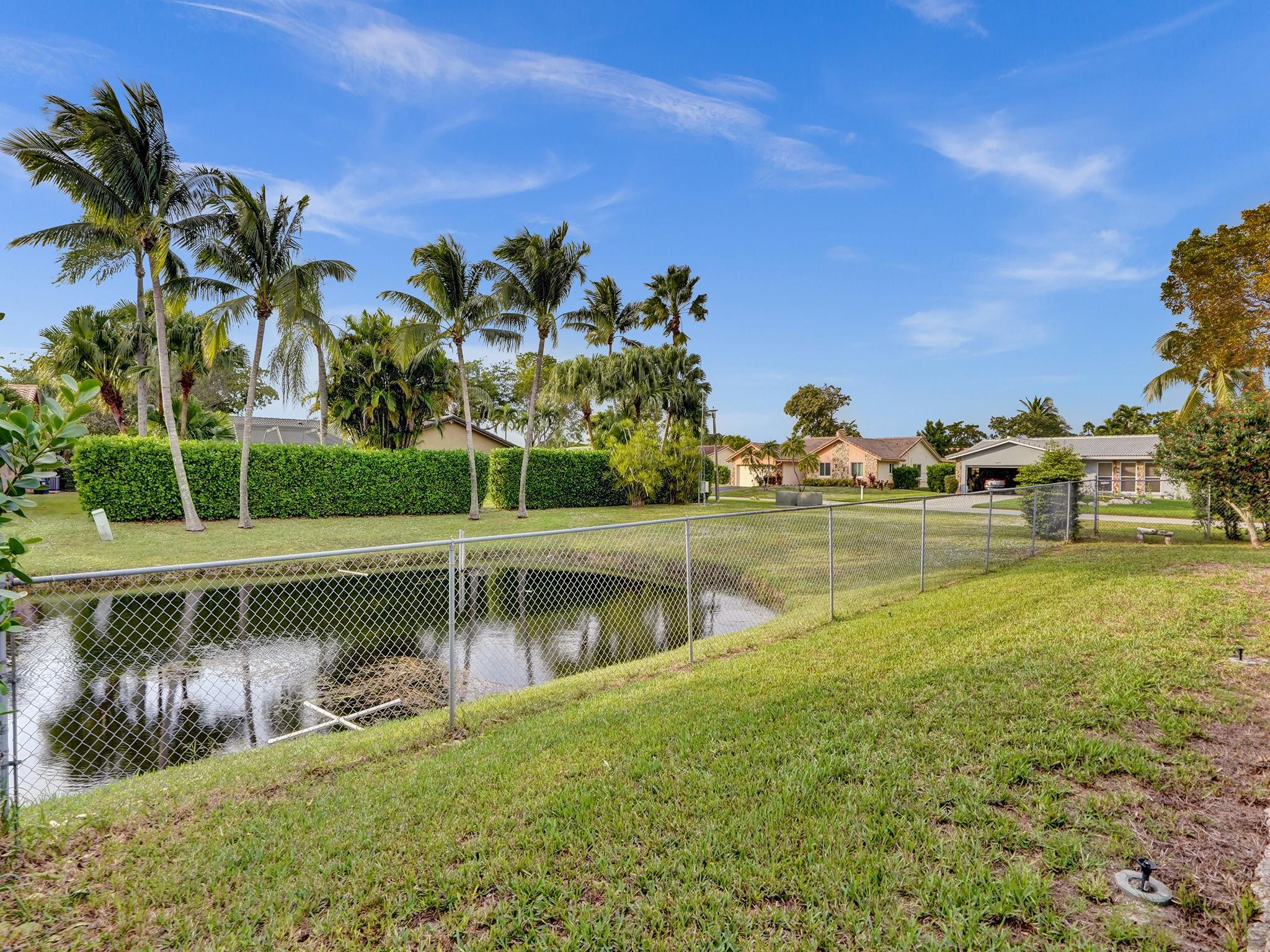 CYPRESS RUN - Residential