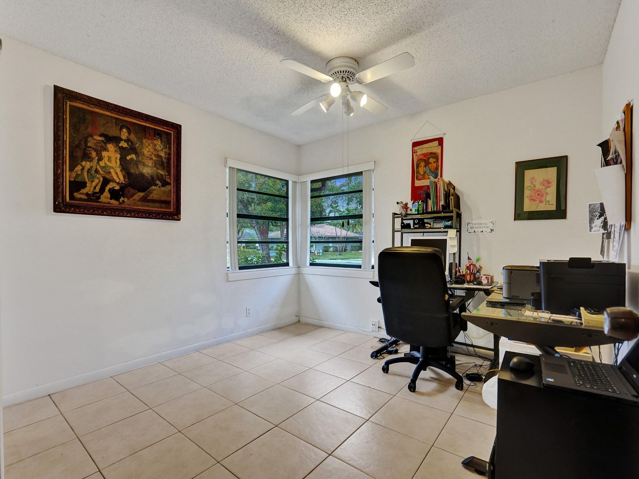 CYPRESS RUN - Residential