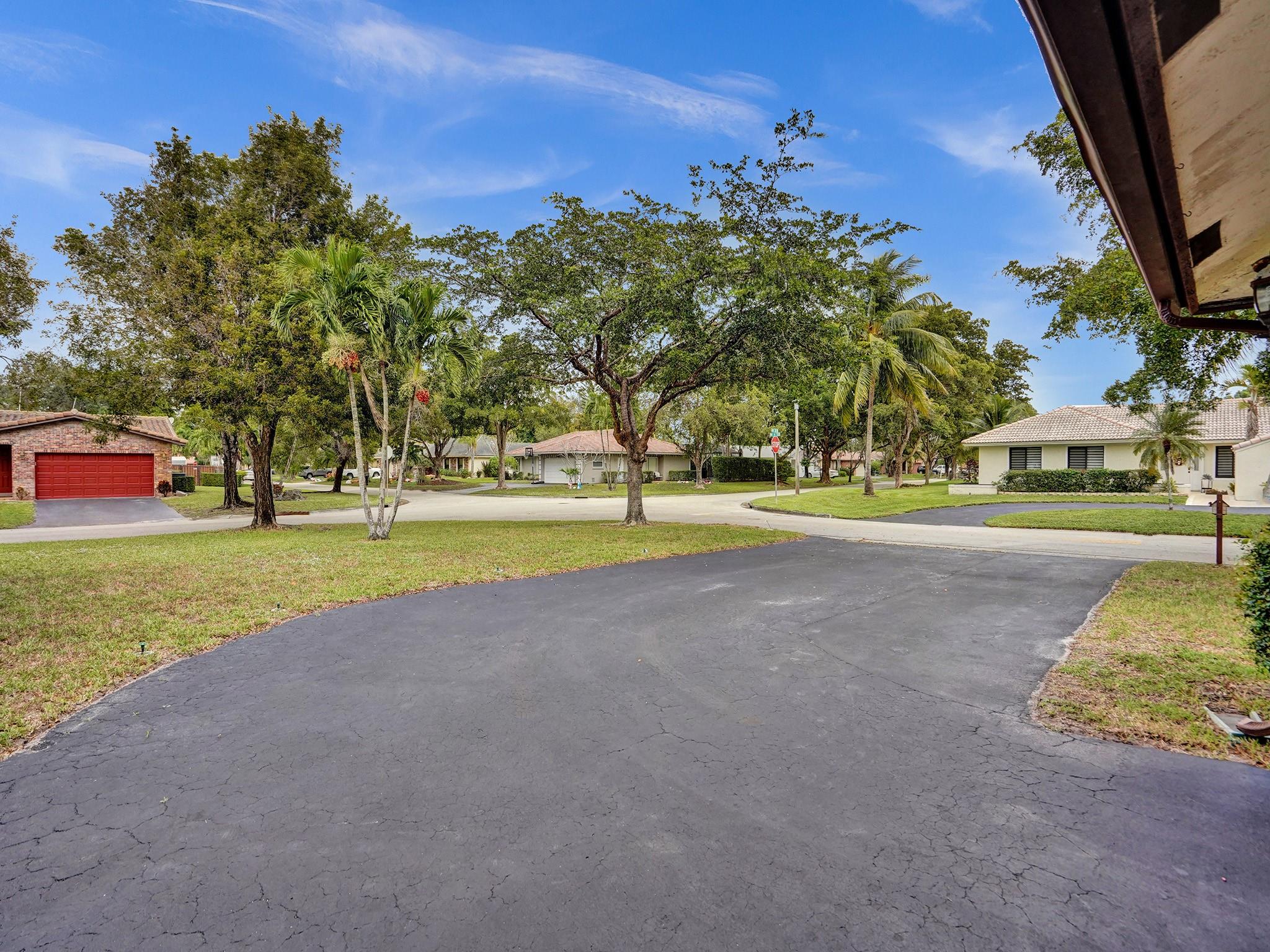 CYPRESS RUN - Residential