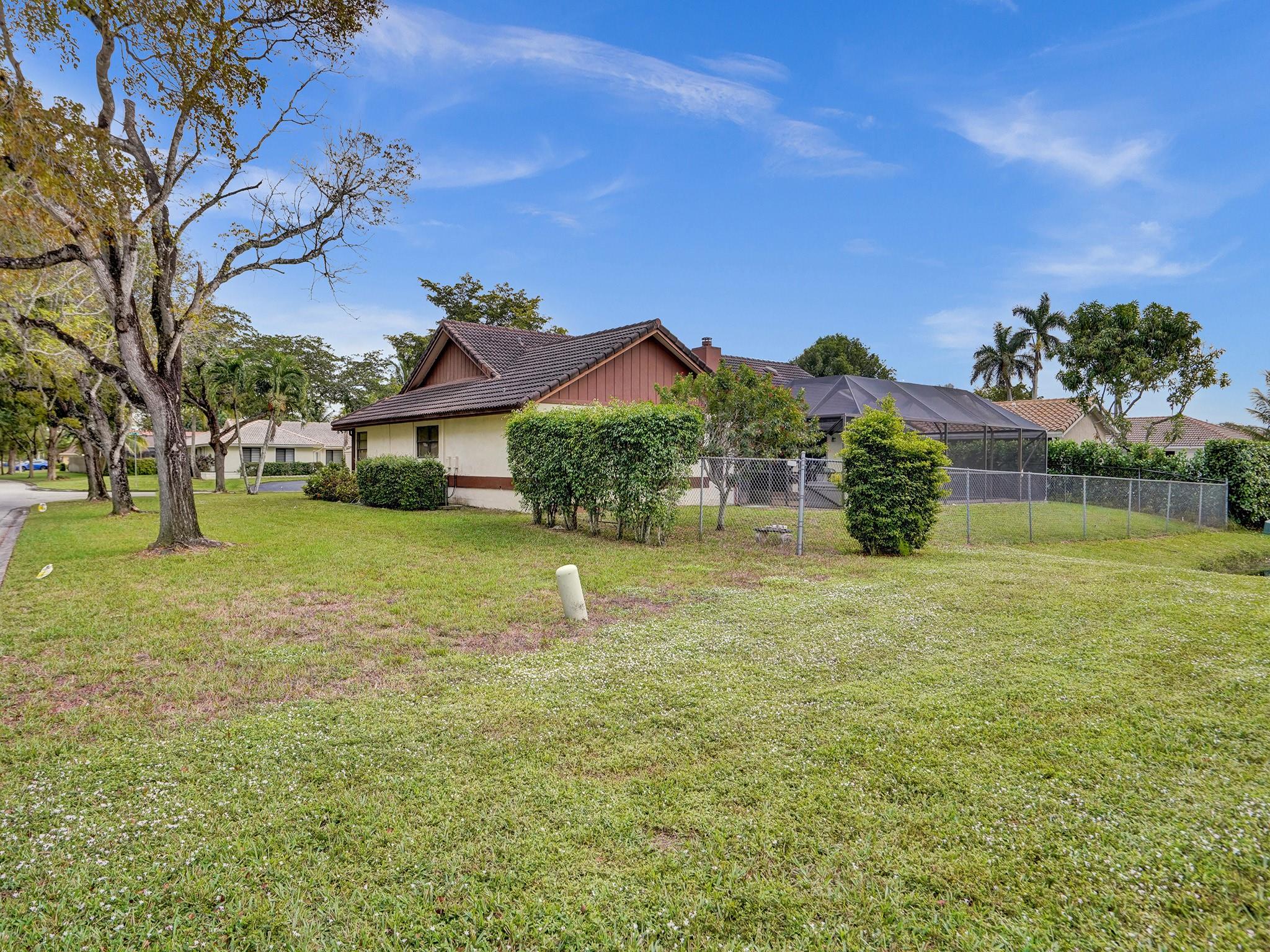 CYPRESS RUN - Residential