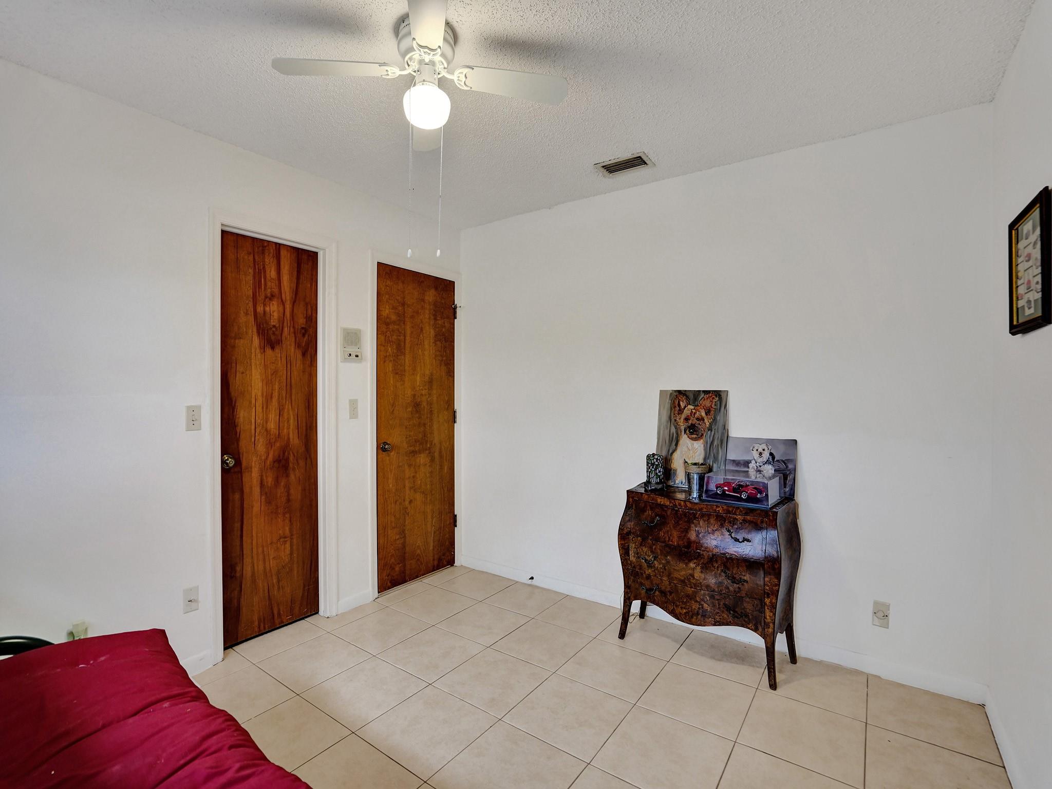 CYPRESS RUN - Residential