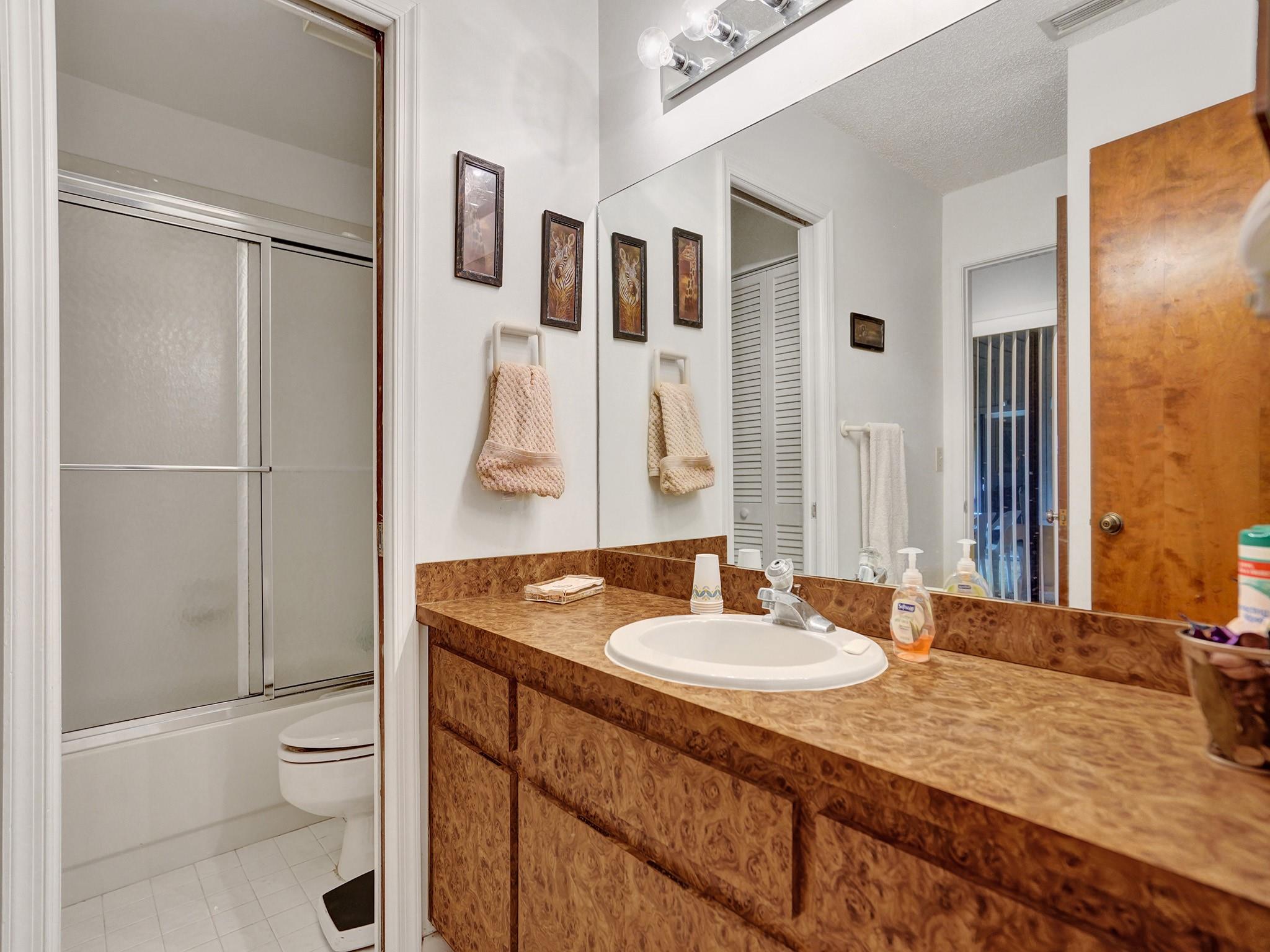 CYPRESS RUN - Residential