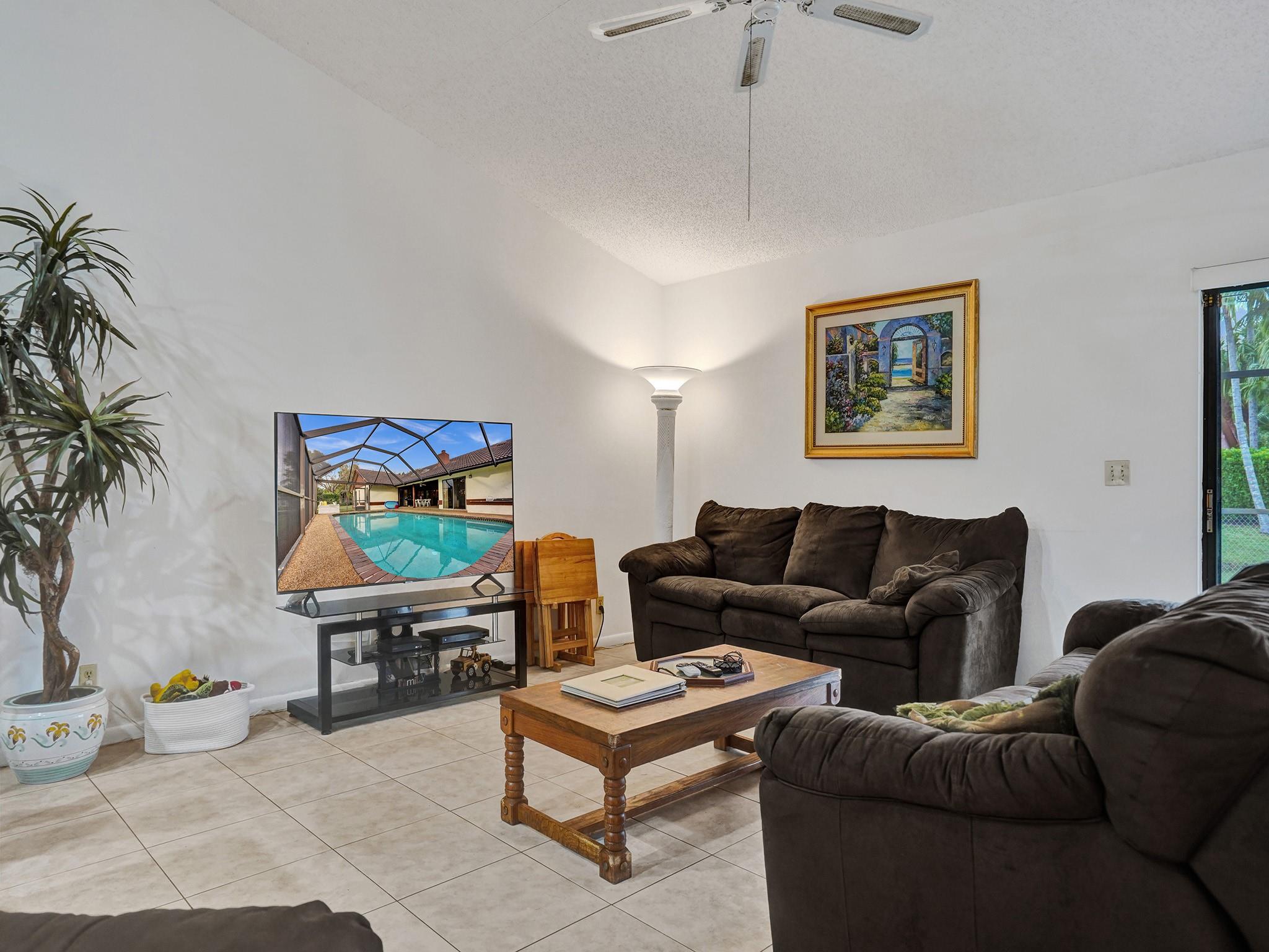 CYPRESS RUN - Residential