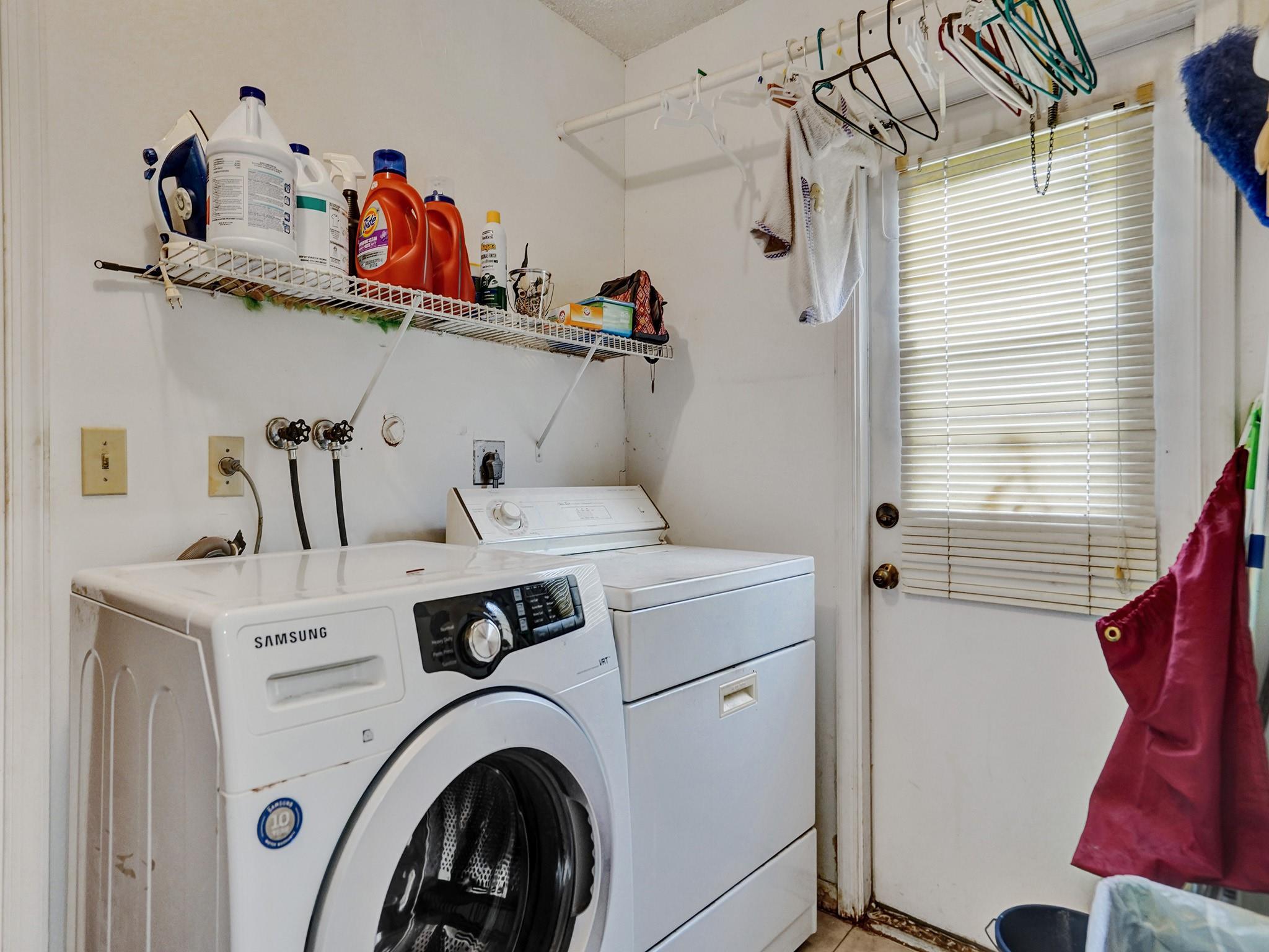 CYPRESS RUN - Residential