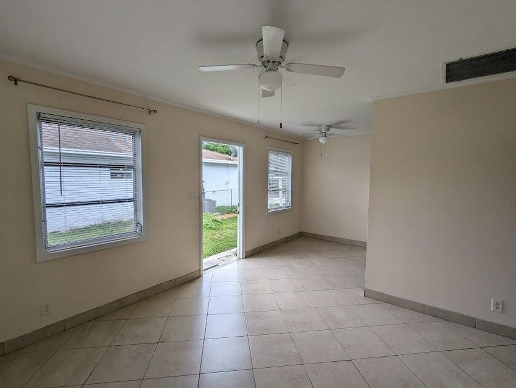 Photo of 1021 Selkirk Street N #B, West Palm Beach, FL 33405 (MLS # R11133196)