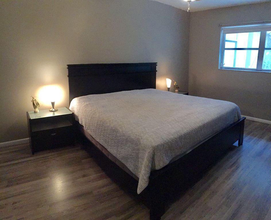 LINCOLNWOOD VILLAGE - Residential Lease