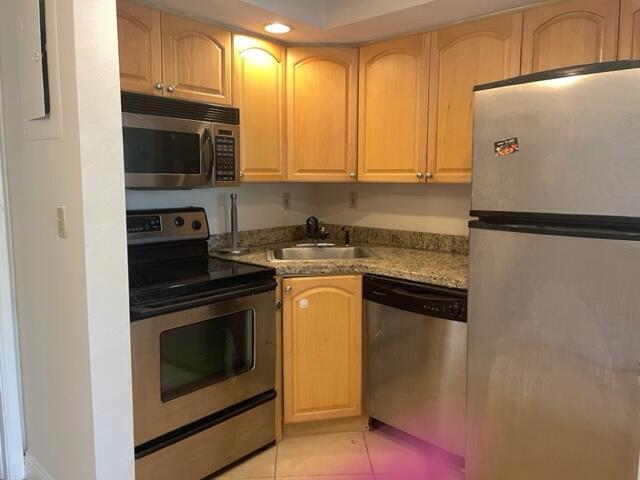 901 NE 3rd Street