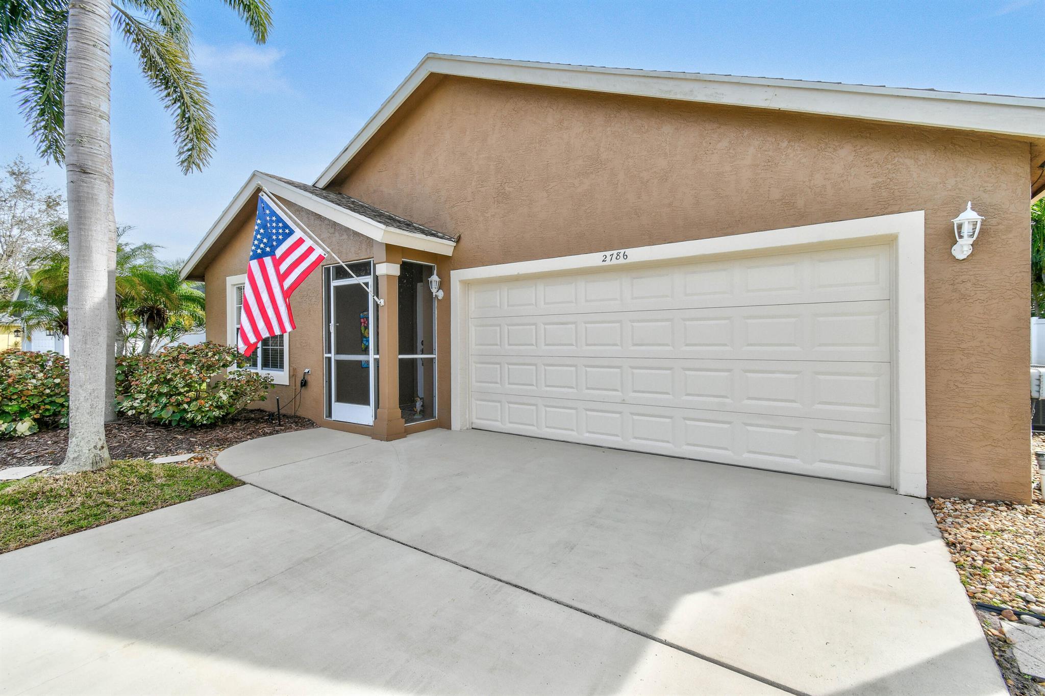2786 SW Montego Terrace