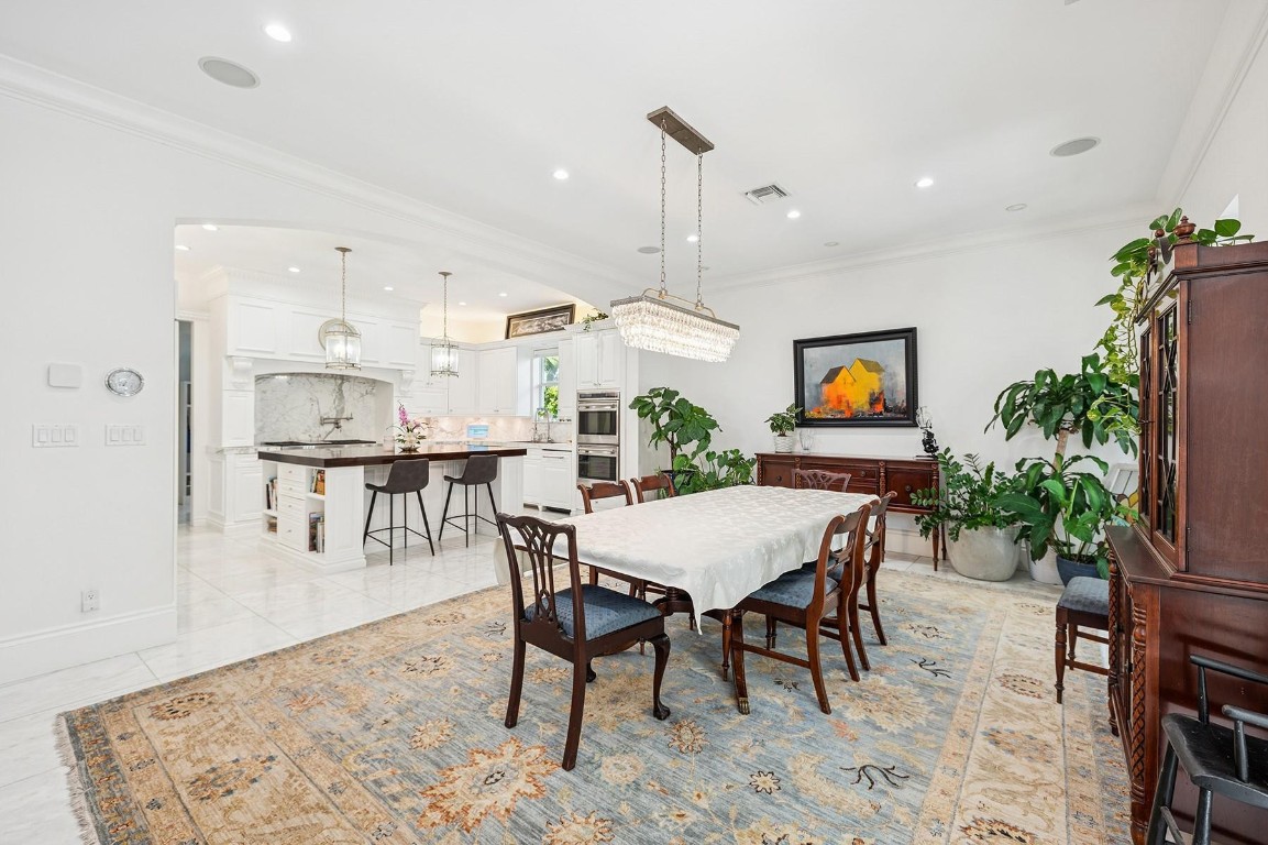 RIO VISTA ISLES - Residential