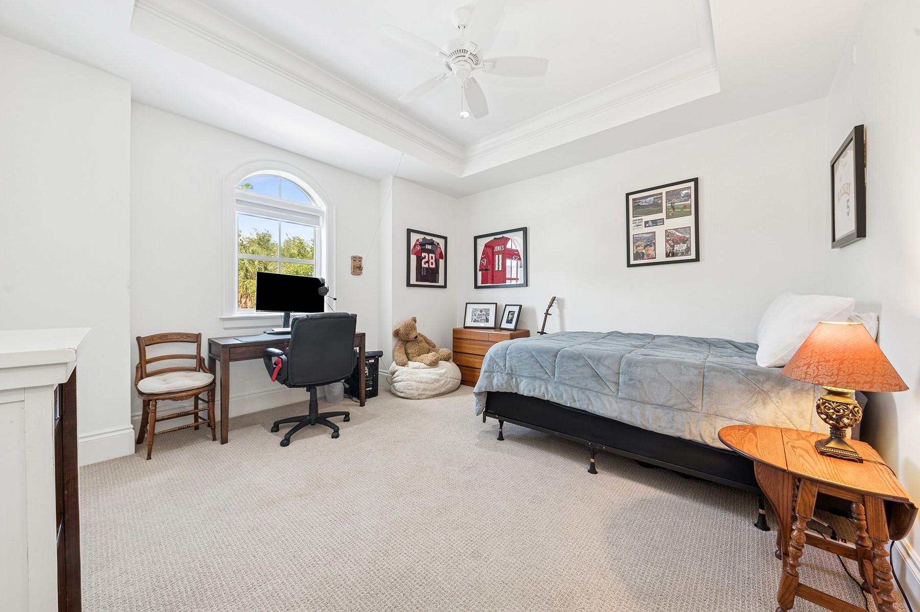 RIO VISTA ISLES - Residential