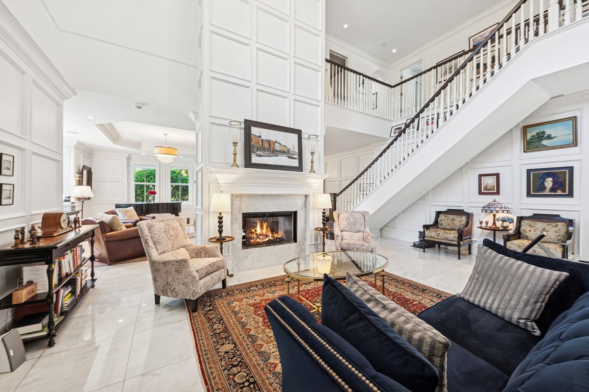 RIO VISTA ISLES - Residential