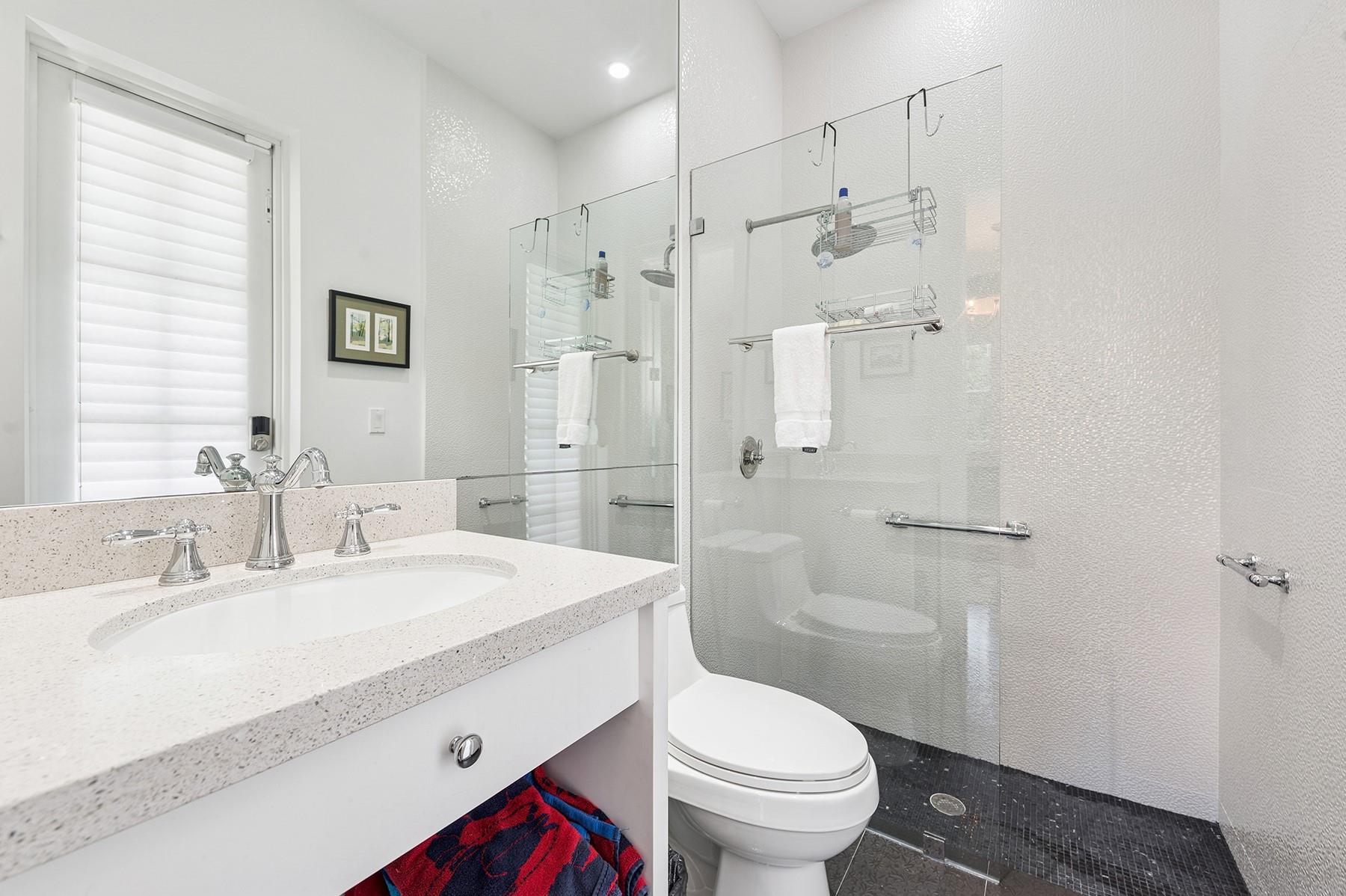 RIO VISTA ISLES - Residential